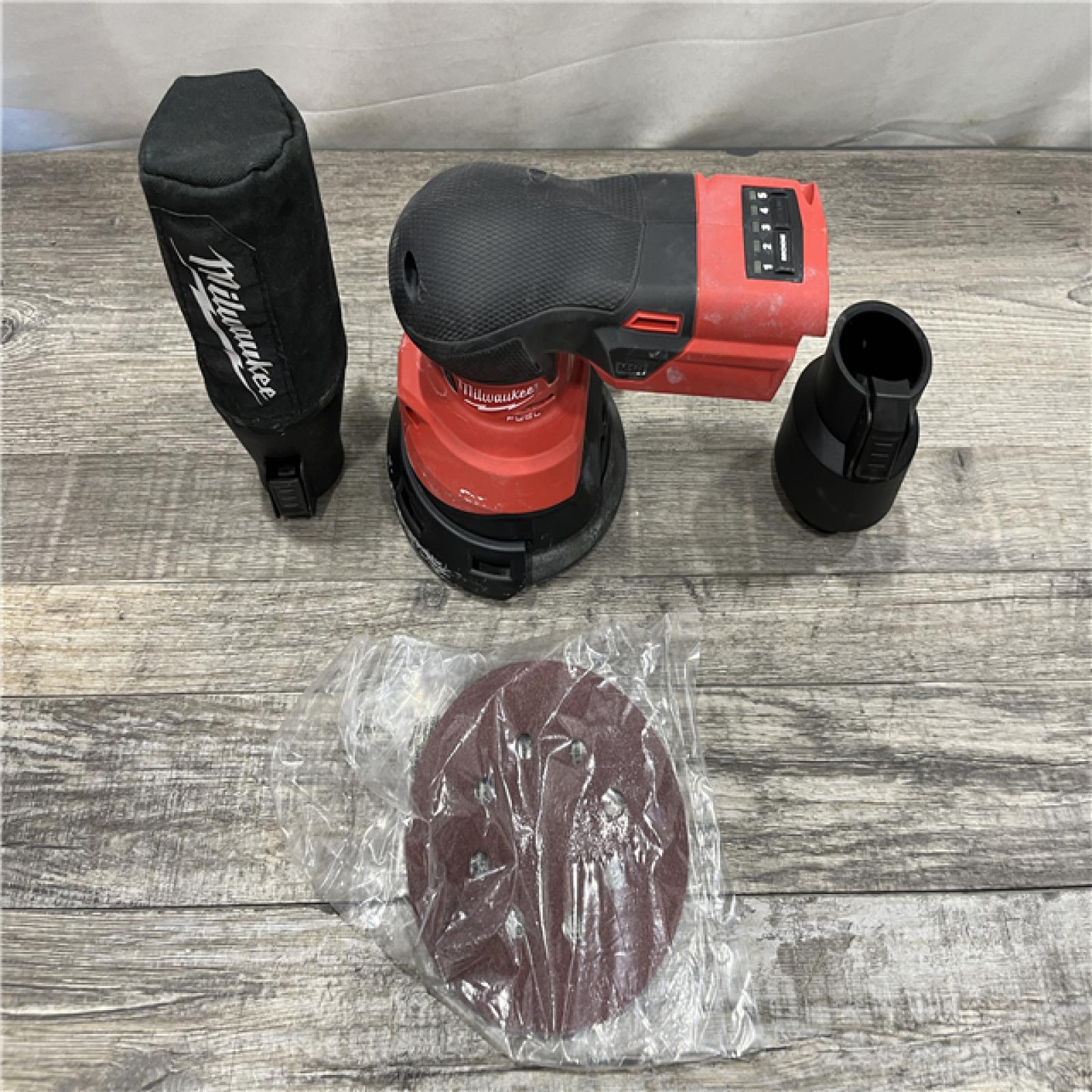 AS-IS Milwaukee 18V Lithium-Ion Brushless Cordless FUEL 5 in. Random Orbit Sander (Tool-Only)