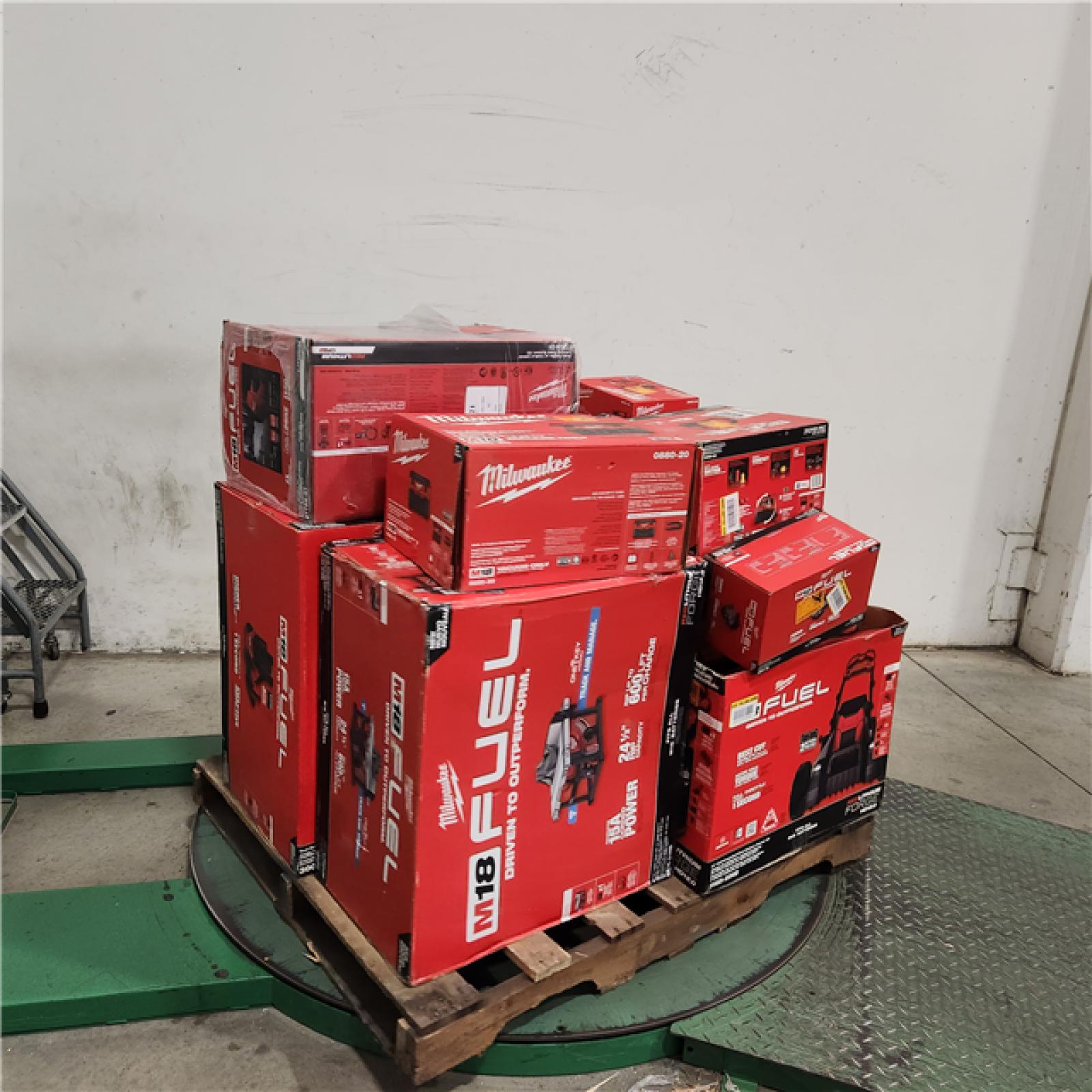 Dallas Location - As-Is MILWAUKEE Tool Pallet
