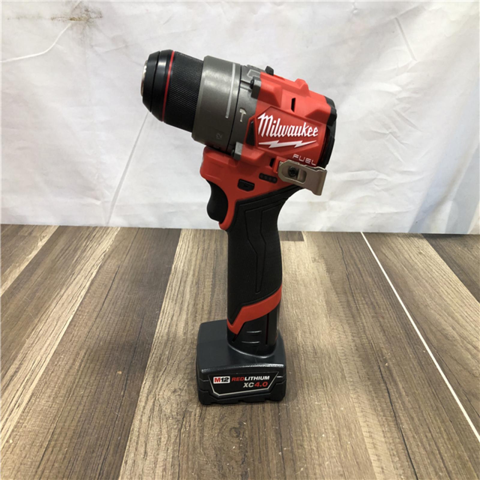AS-IS Milwaukee FUEL 12V Lithium-Ion Brushless Cordless 1/2 in. Hammer Drill Kit