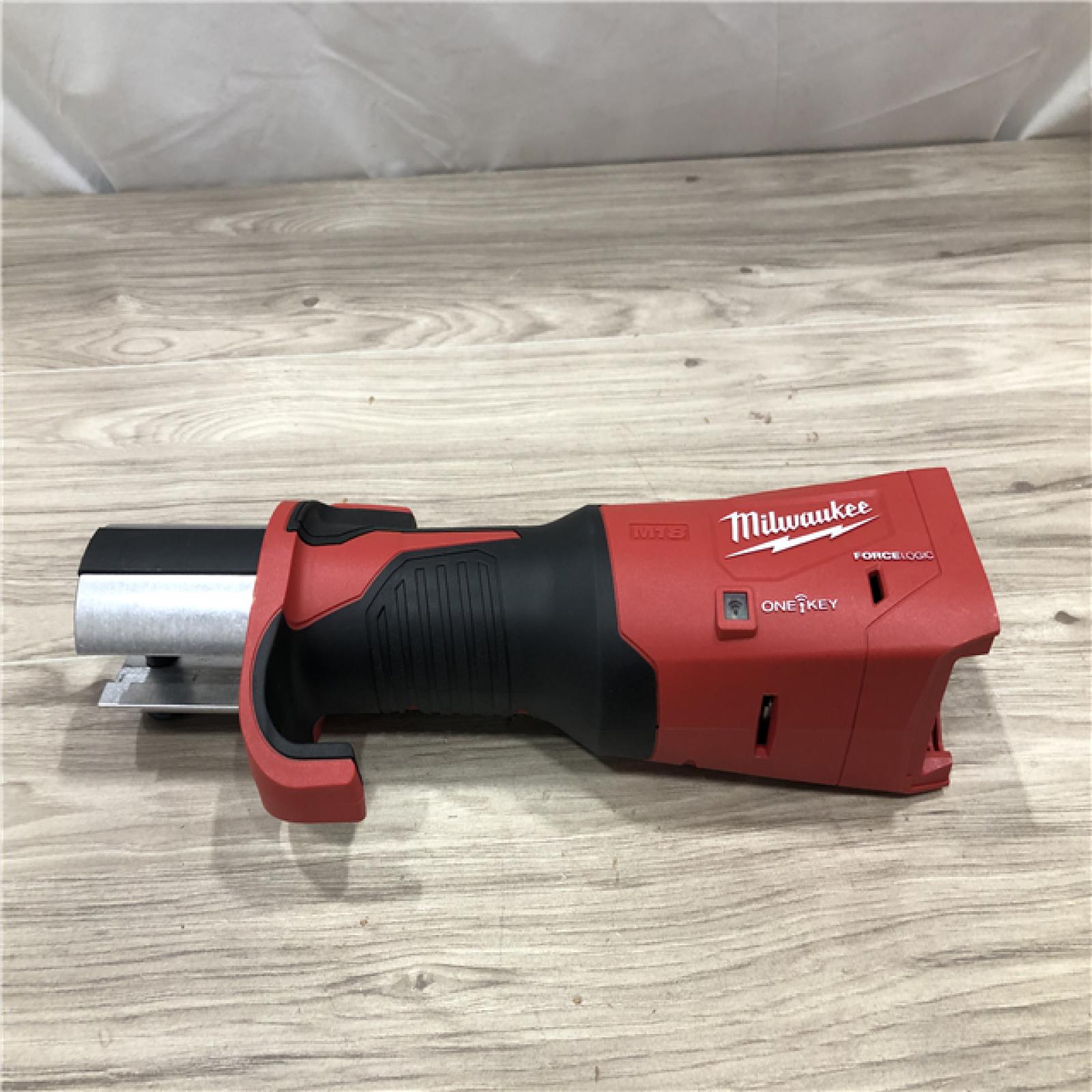 AS-IS Milwaukee 2922-20 M18 18-Volt Lithium-Ion Cordless FORCE LOGIC Press Tool (Tool-Only)