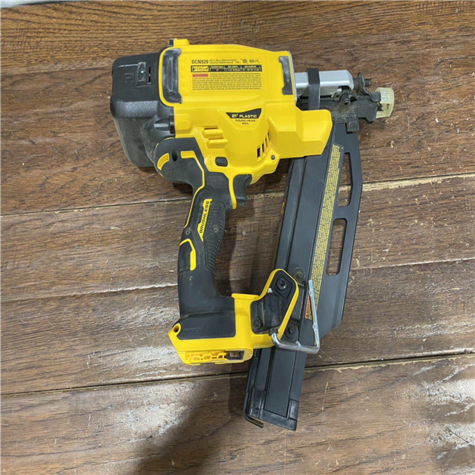 AS-IS DEWALT 20-Volt 21° Cordless Framing Nailer (Tool-Only)
