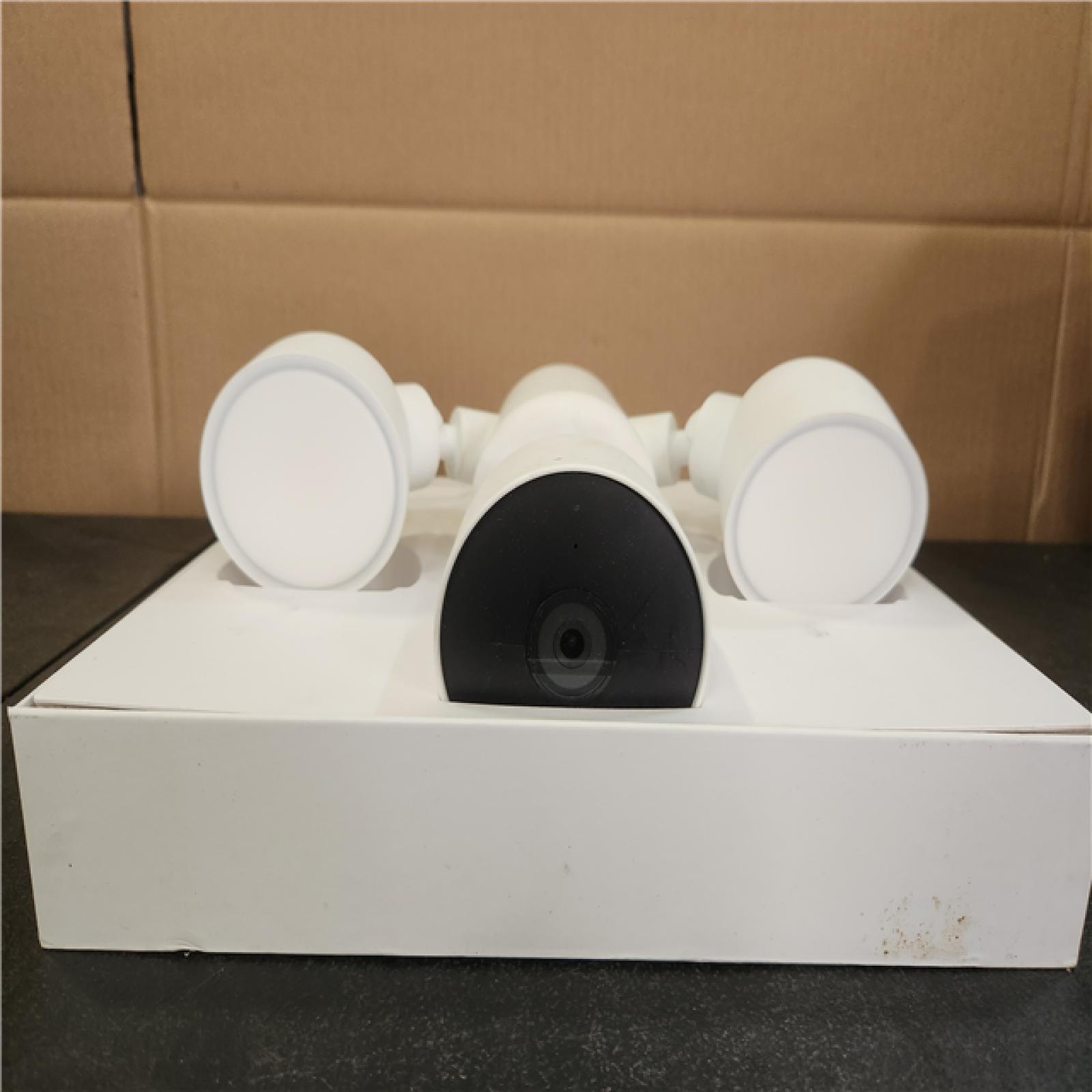 Phoenix Google Nest Cam with Floodlight - Wired Outdoor Smart Home Security Camera