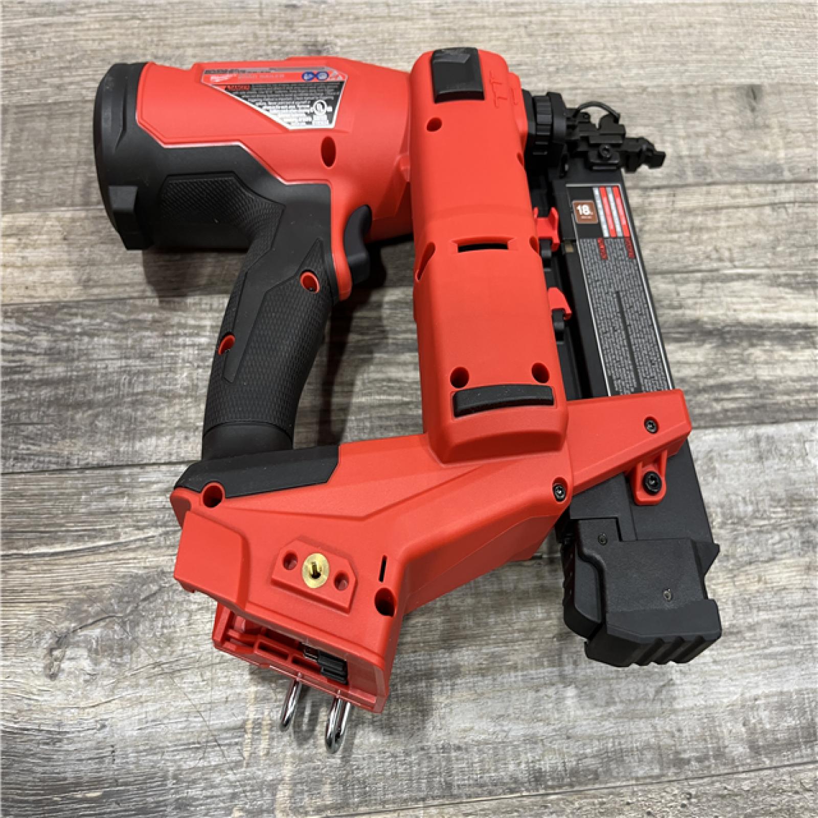AS-IS Milwaukee FUEL 18-Volt Lithium-Ion Brushless Cordless Gen II 18-Gauge Brad Nailer (Tool-Only)