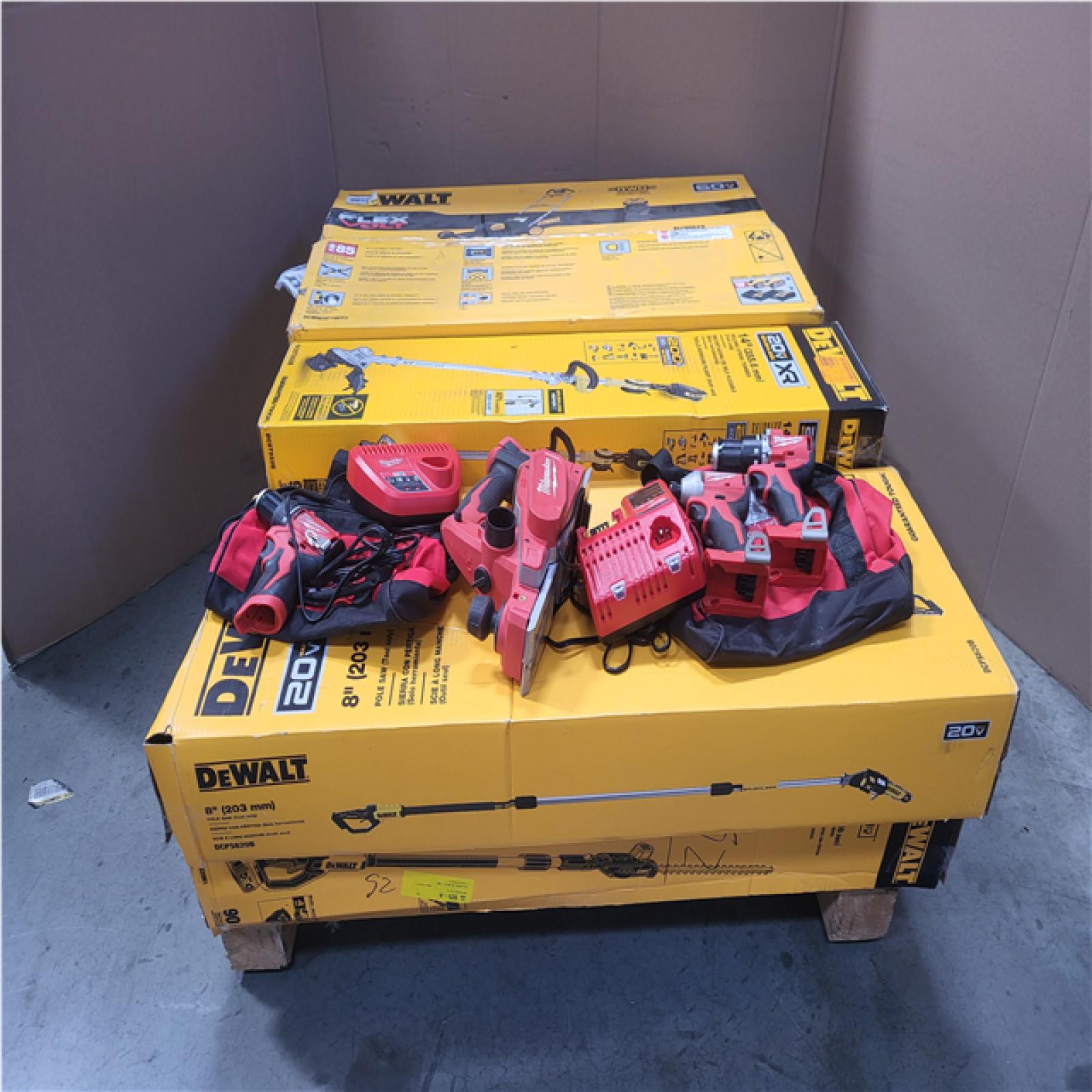 CALIFORNIA AS-IS TOOL PALLET