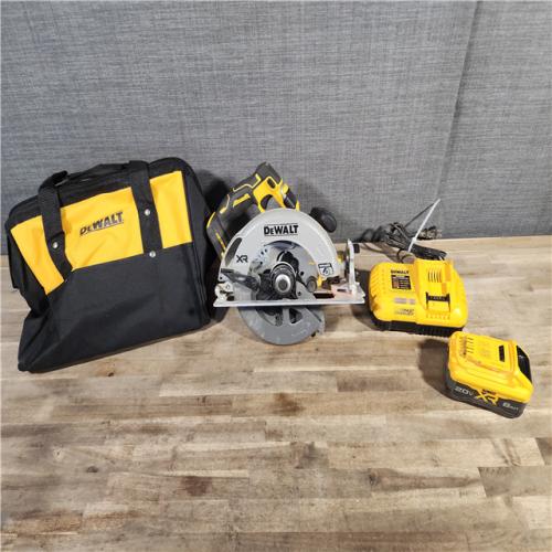 HOUSTON LOCATION - AS-IS DEWALT 20V MAX Lithium-Ion 7-1/4 in. Cordless Circular Saw Kit with 8.0 Ah Battery, Charger and Kit Bag