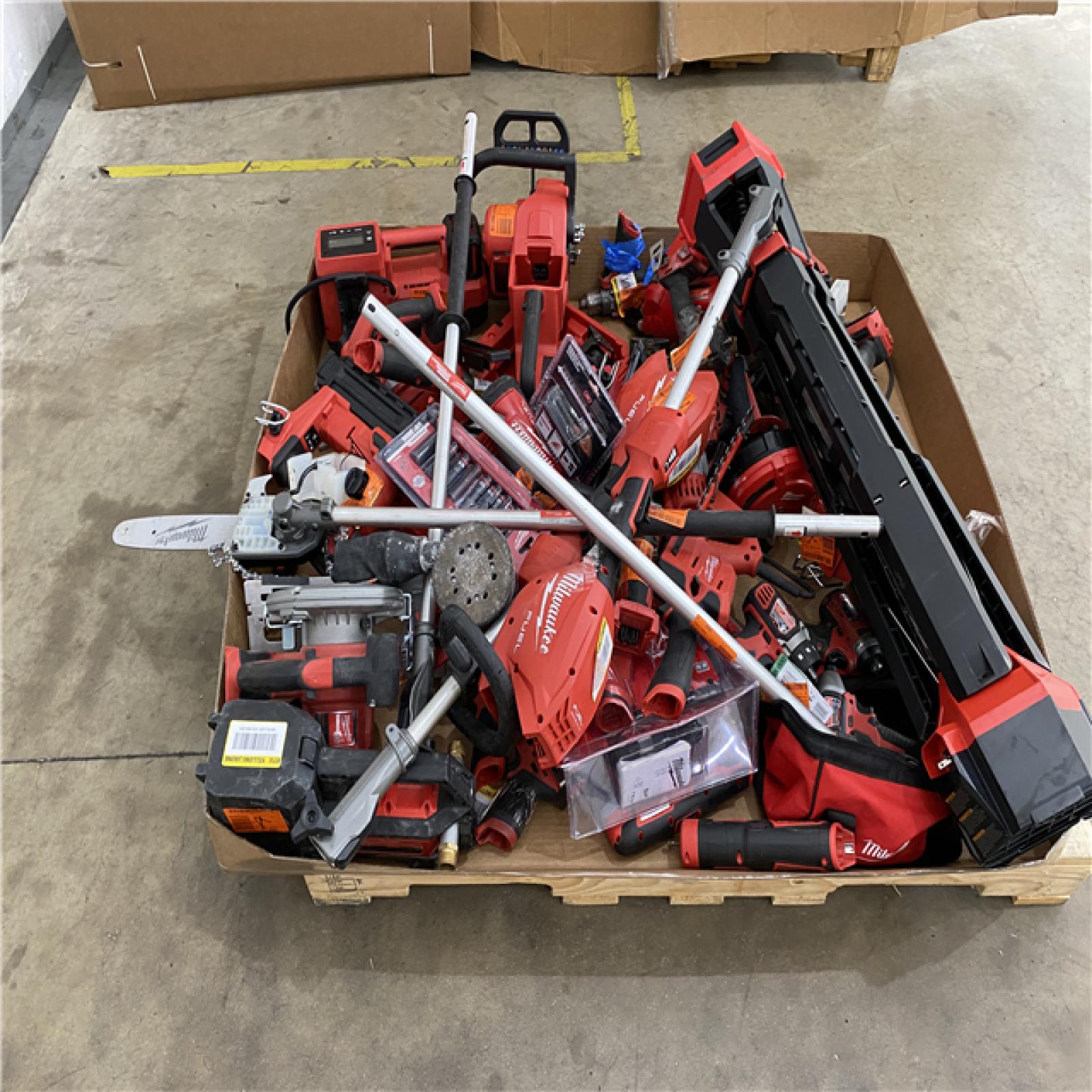 Houston Location AS IS - Tool Pallet