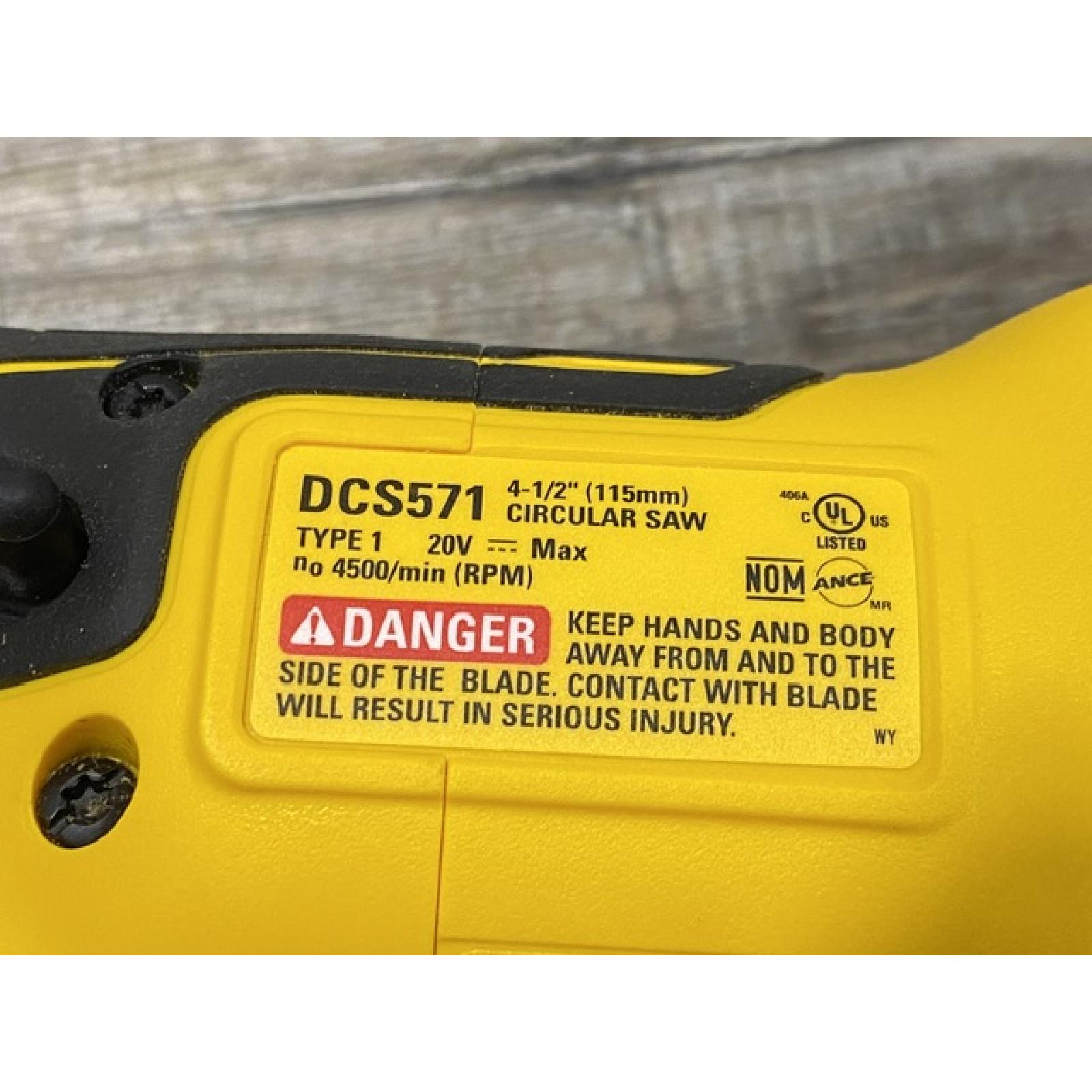 AS-IS DEWALT ATOMIC 20V MAX Cordless Brushless 4-1/2 in. Circular Saw (Tool Only)