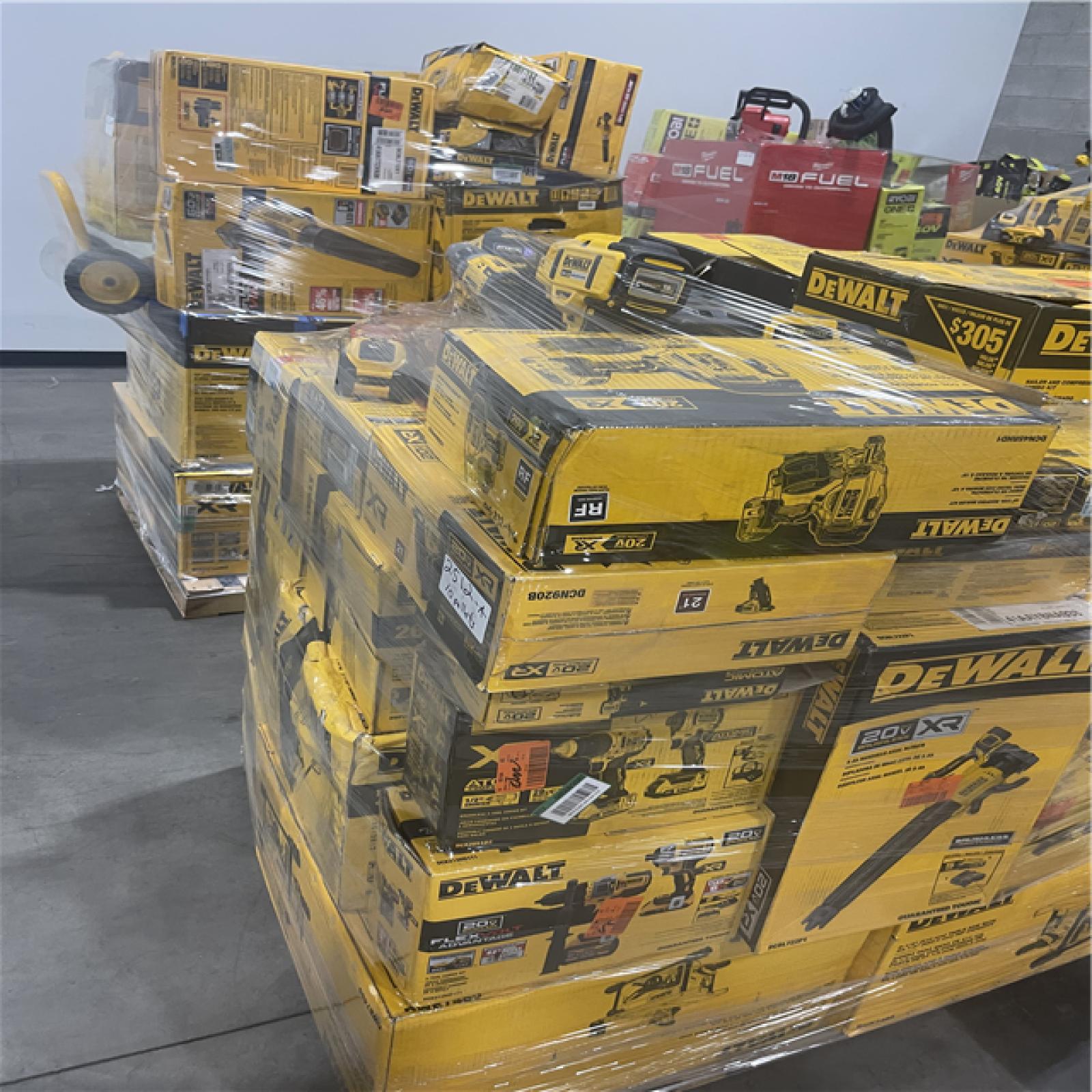 Pittston Location As-Is Power Tools Partial Truckload (10 pallets) 2512-A