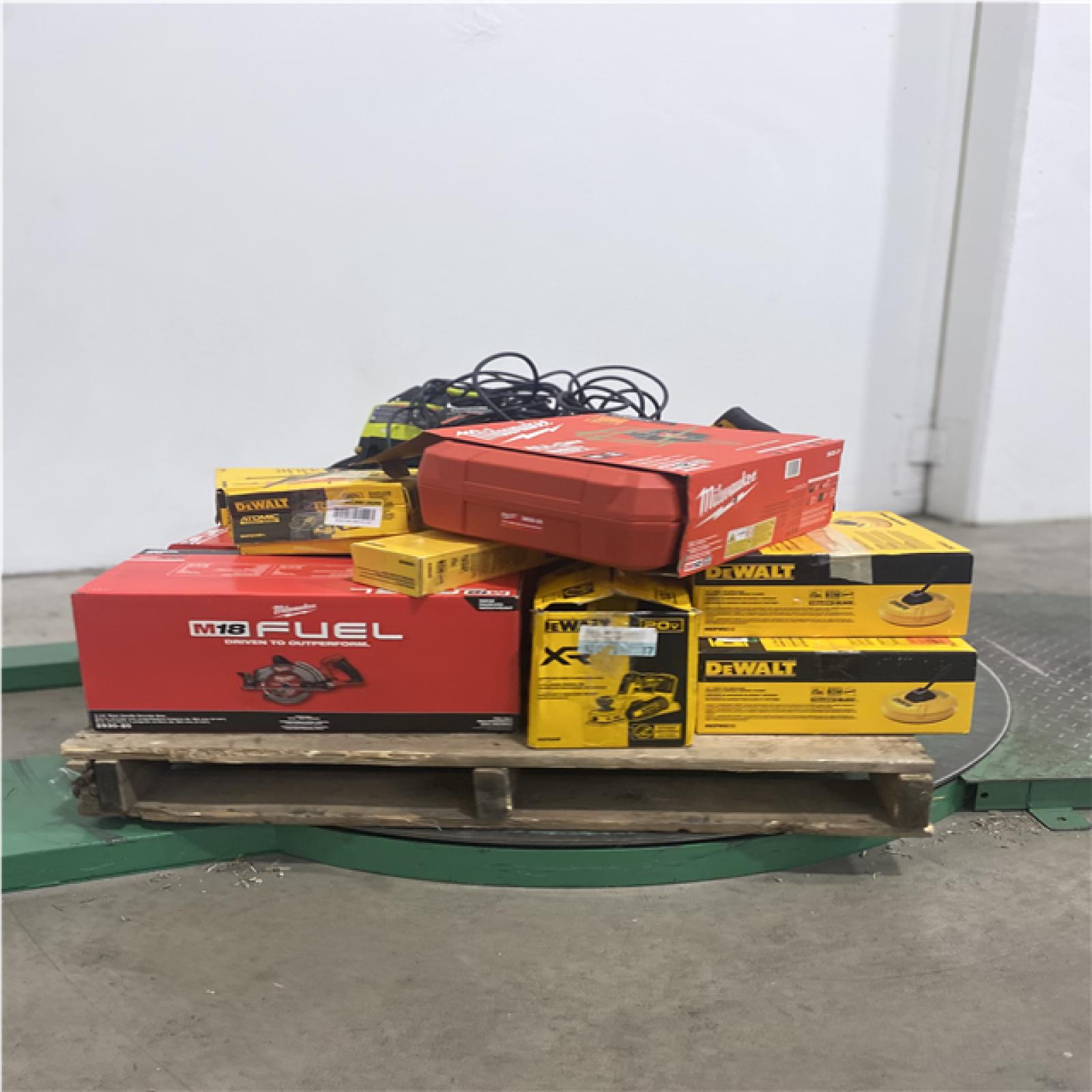 Dallas Location - As-Is Tool Pallet
