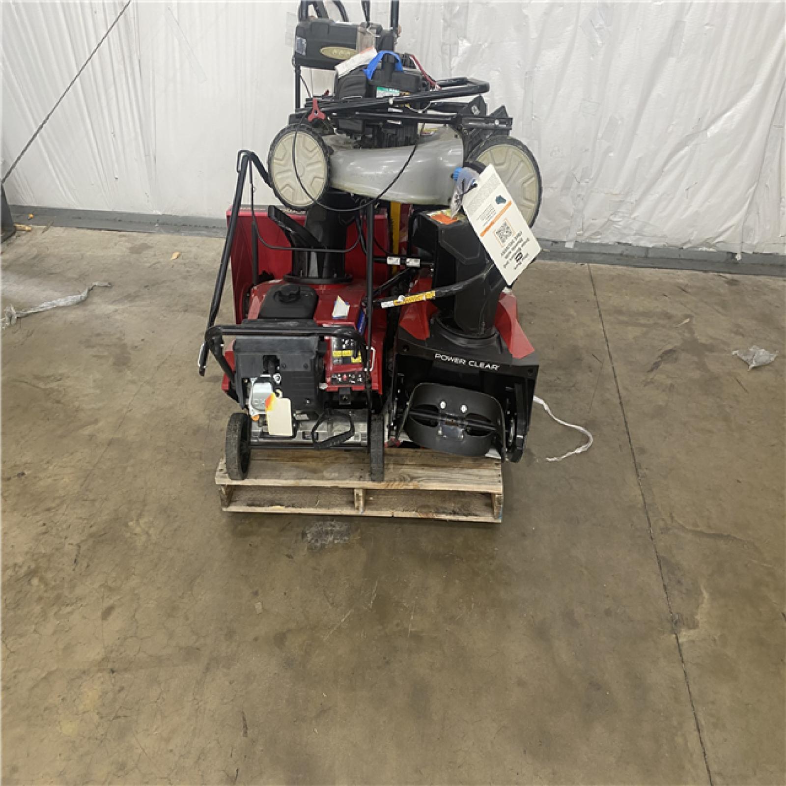Houston Location - AS-IS Outdoor Pallet