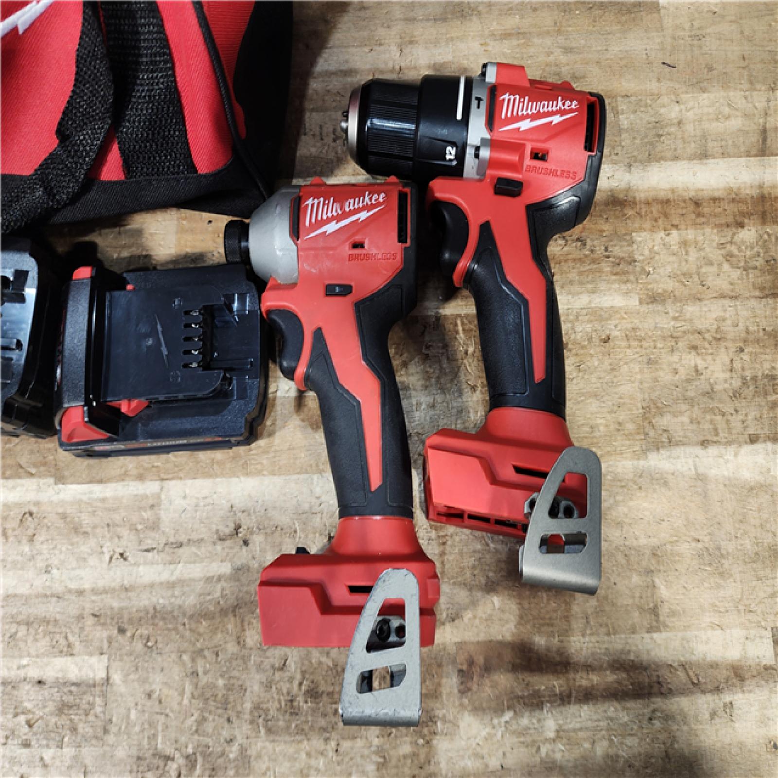 HOUSTON LOCATION - AS - IS Milwaukee 2 Tool Combo Kit W/ (2) Battery & Charger