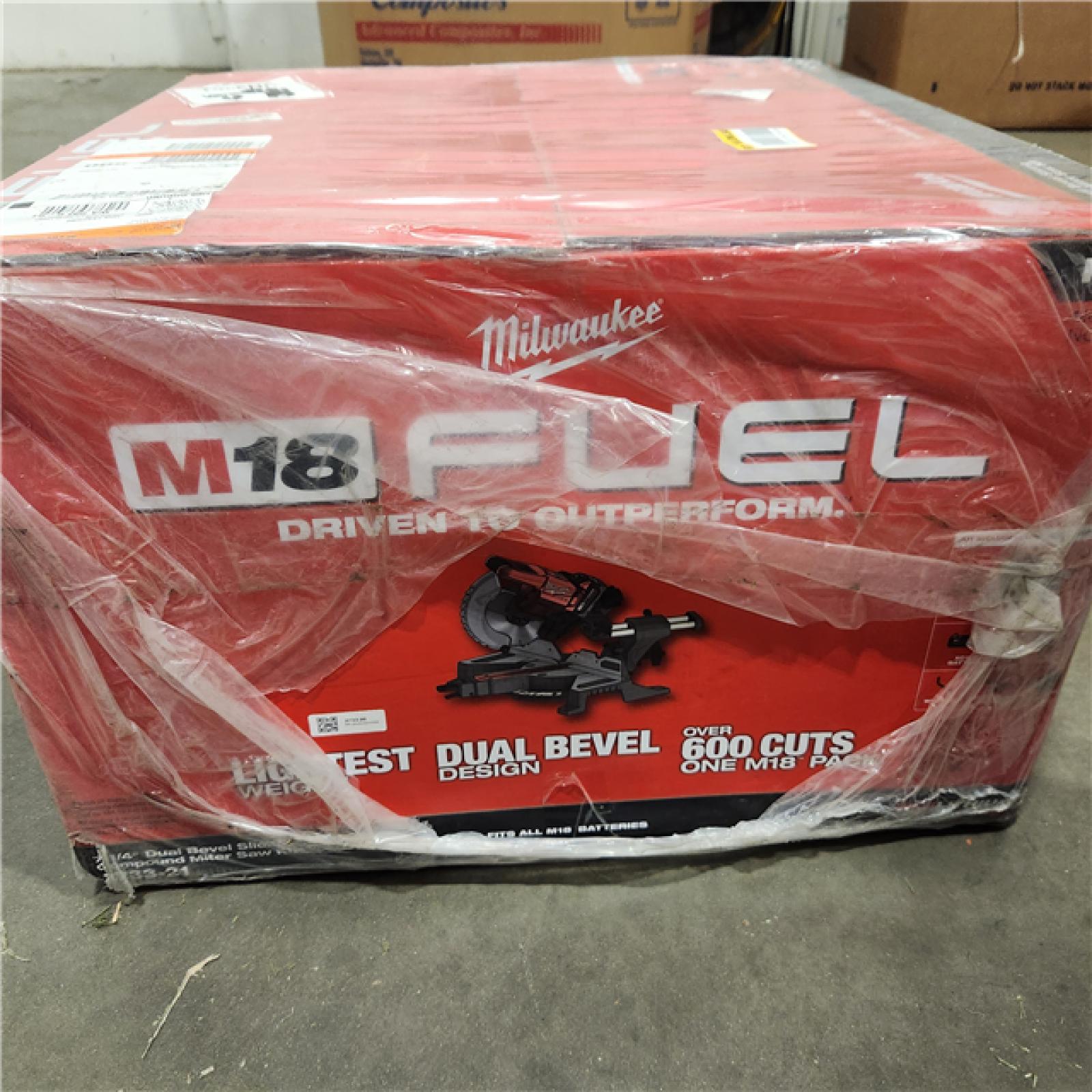 NEW- M18 FUEL 18V Lithium-Ion Brushless Cordless 7-1/4 in. Dual Bevel Sliding Compound Miter Saw Kit W/One 5.0Ah Battery