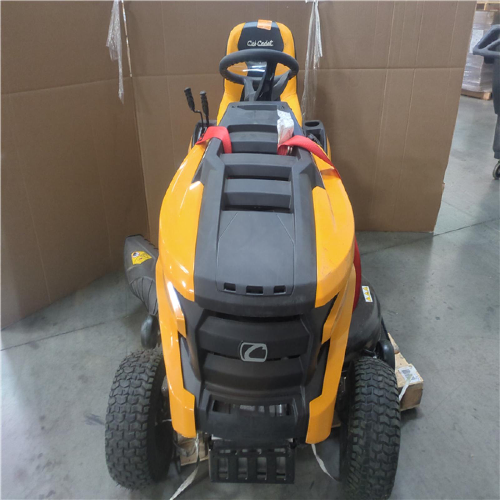 CALIFORNIA AS-IS CUB CADET SITDOWN LAWNMOWER