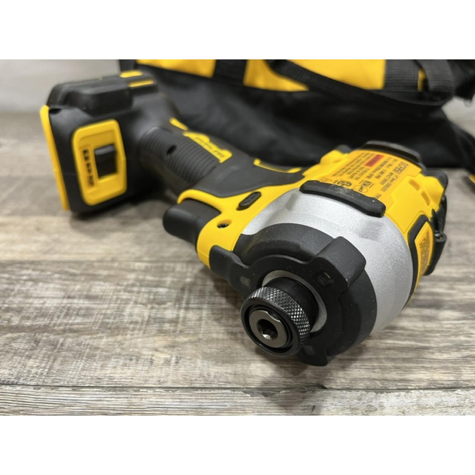 AS-IS DEWALT ATOMIC 20V MAX Lithium-Ion Cordless 1/4 in. Brushless Impact Driver Kit