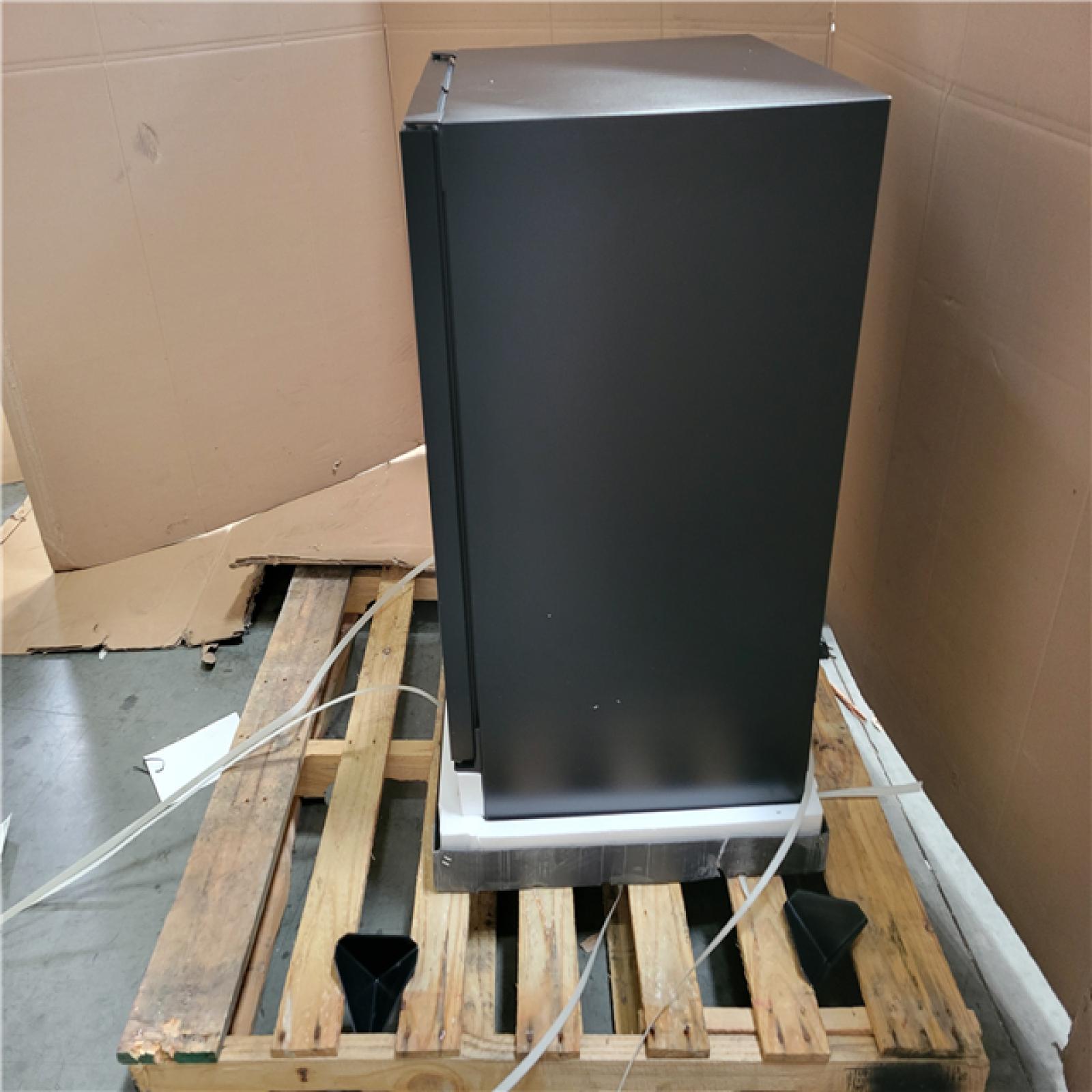 California NEW Wine & Beverage Cooler  Model YD120CB