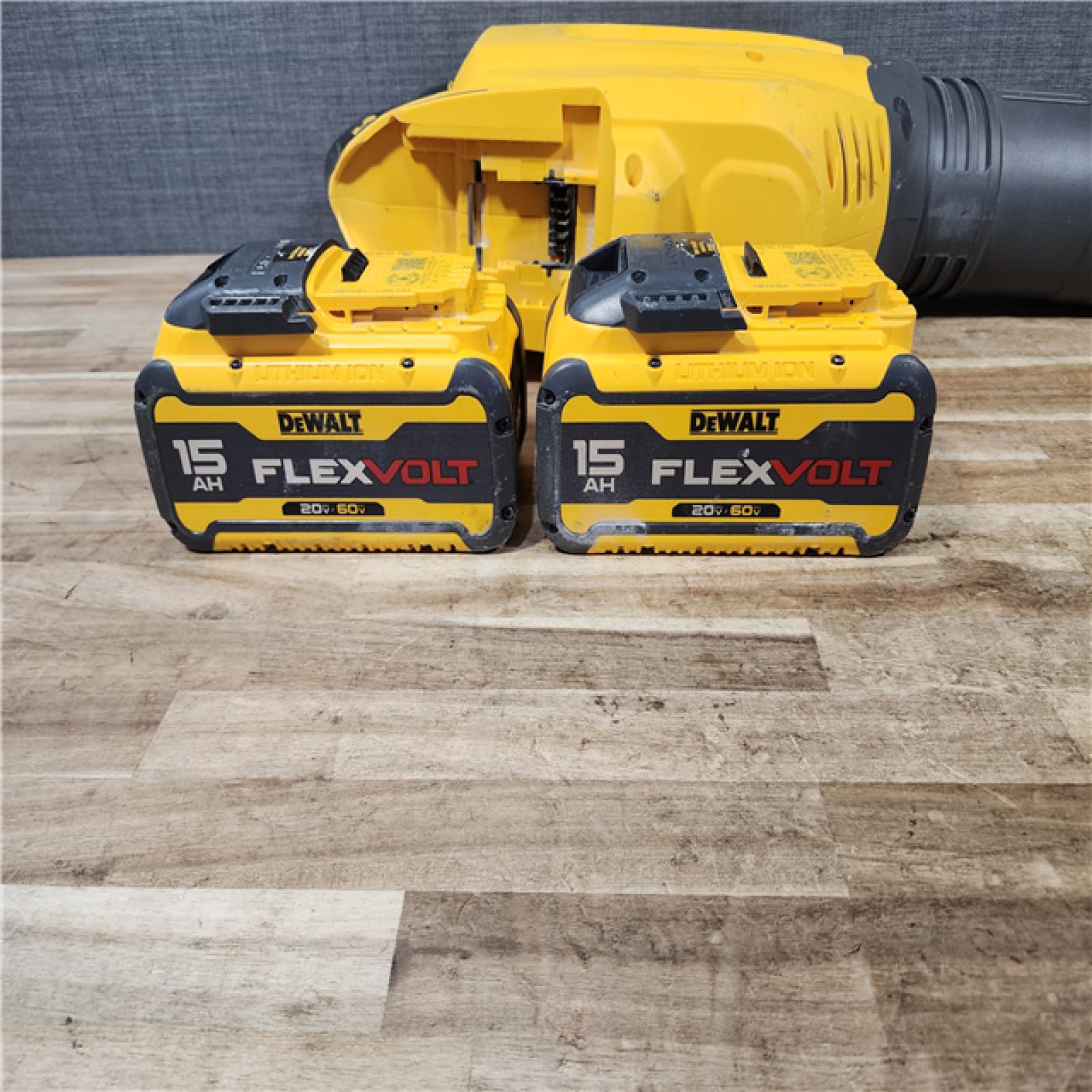 HOUSTON LOCATION - AS - IS 60-Volt 27 Lbs. SDS Maximum 1-3/4 in. Inline Chipping Hammer Kit