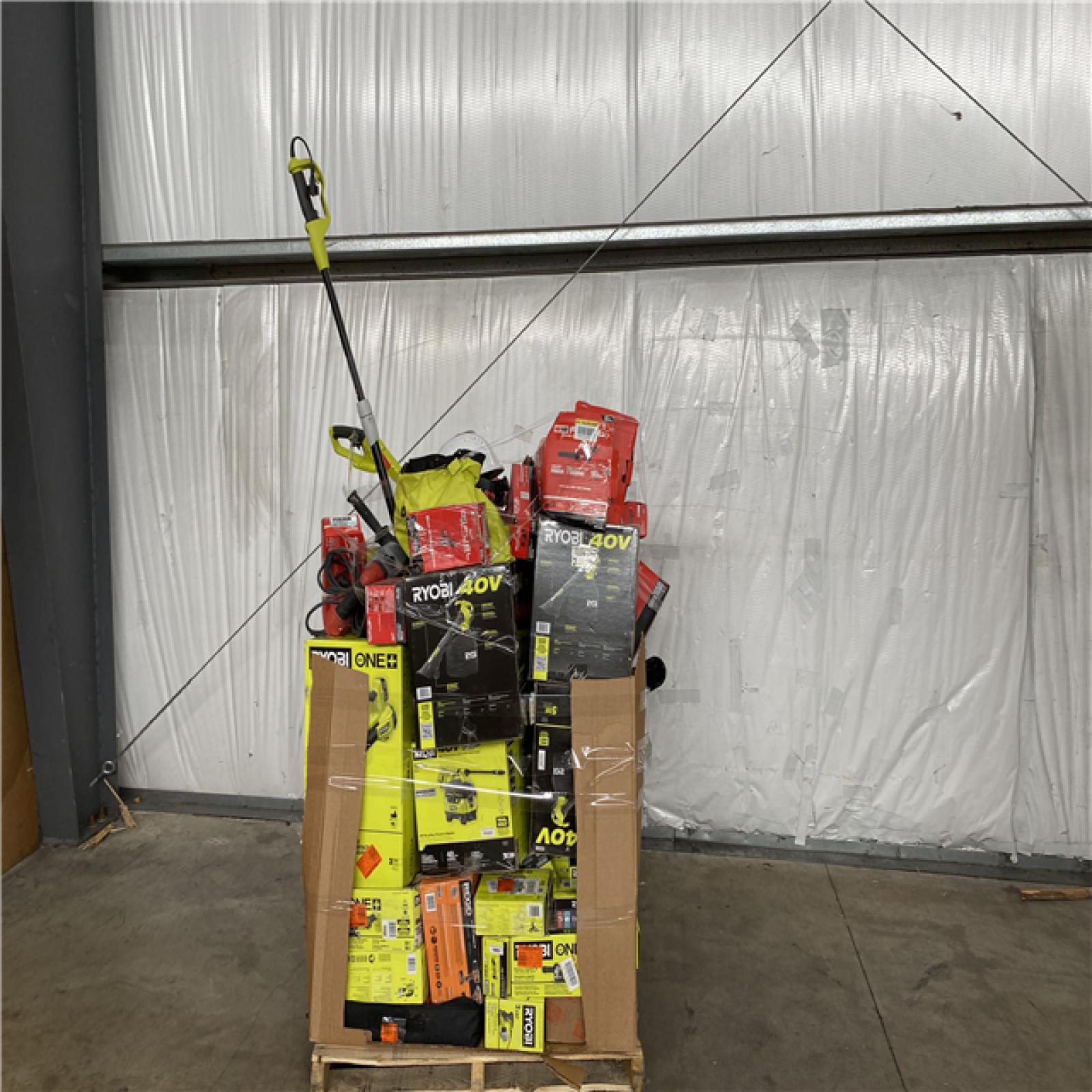 Houston Location AS IS - Tool Pallet