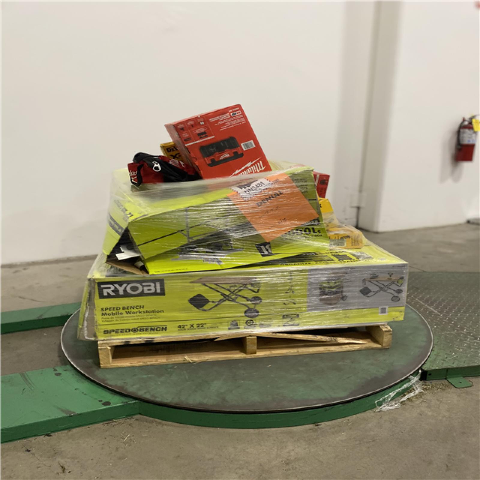 Dallas Location - As-Is Tool Pallet