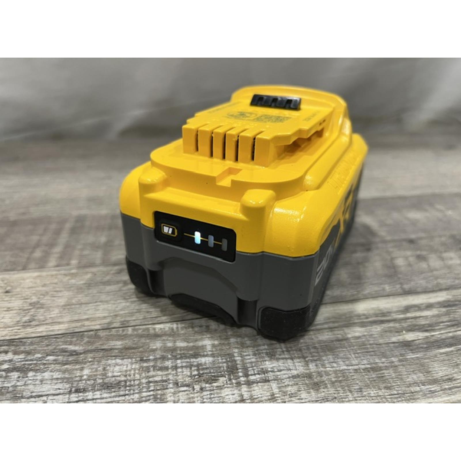 AS-IS DEWALT 20V MAX XR POWER-Pack Lithium-Ion 8.0Ah Battery