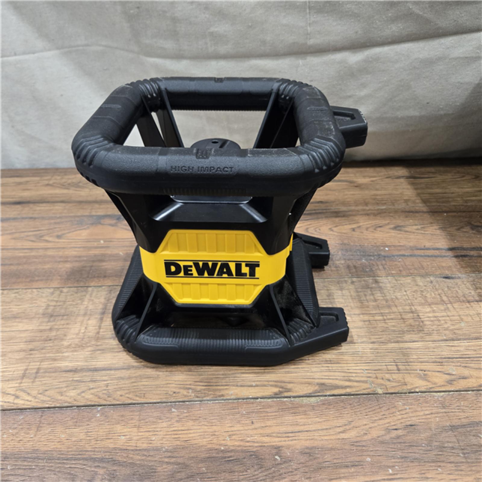 Good - Dewalt 20-Volt MAX Lithium-Ion 150 ft. Red Self-Leveling Rotary Laser Level with Detector, Battery 2Ah, Charger, & TSTAK Case