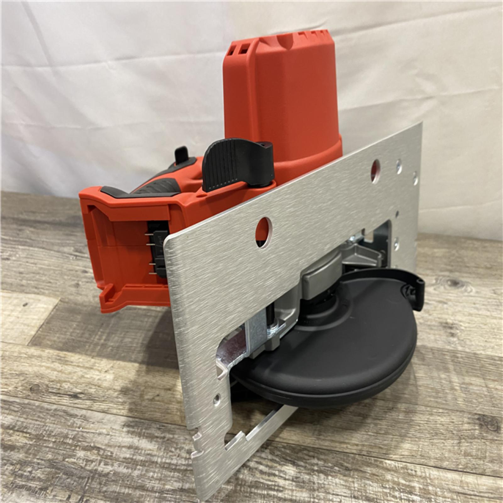 AS-IS Milwaukee 18V Lithium-Ion Cordless 6-1/2 in. Circular Saw (Tool-Only)