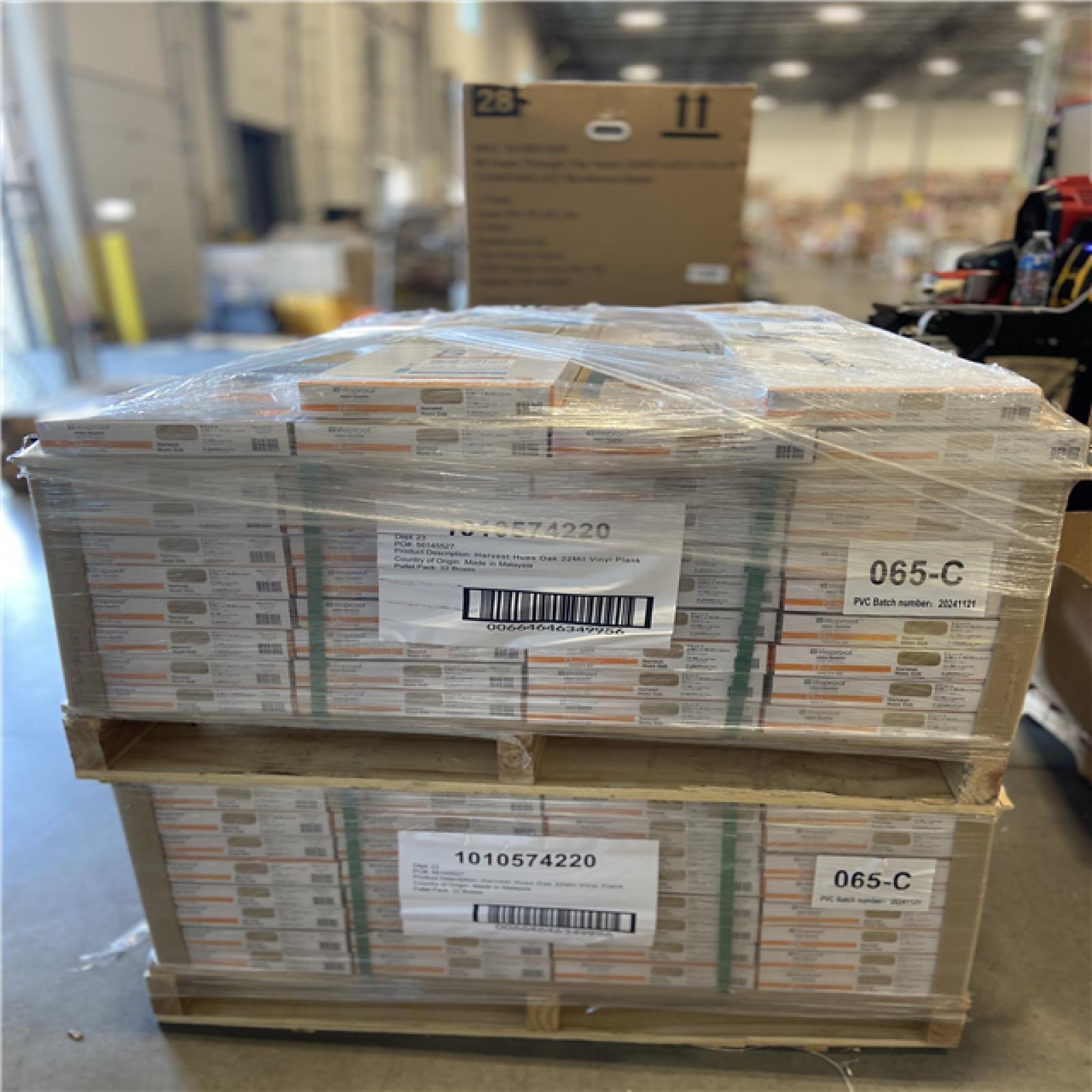 DALLAS LOCATION - Lifeproof Harvest Hues Oak 22 MIL x 9 in. W x 48 in. L Click Lock Waterproof Luxury Vinyl Plank Flooring (18 sq. ft. /case) - 70 CASES