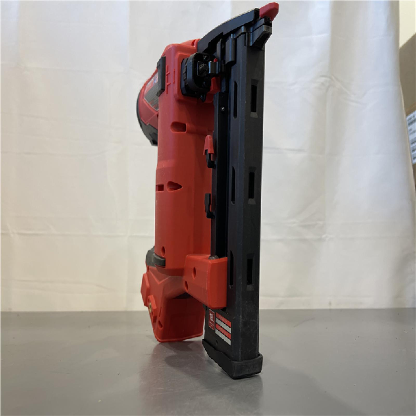 AS-IS - MILWAUKEE FUEL 18-Volt Lithium-Ion Brushless Cordless 18-Gauge 1/4 in. Narrow Crown Stapler (Tool-Only)