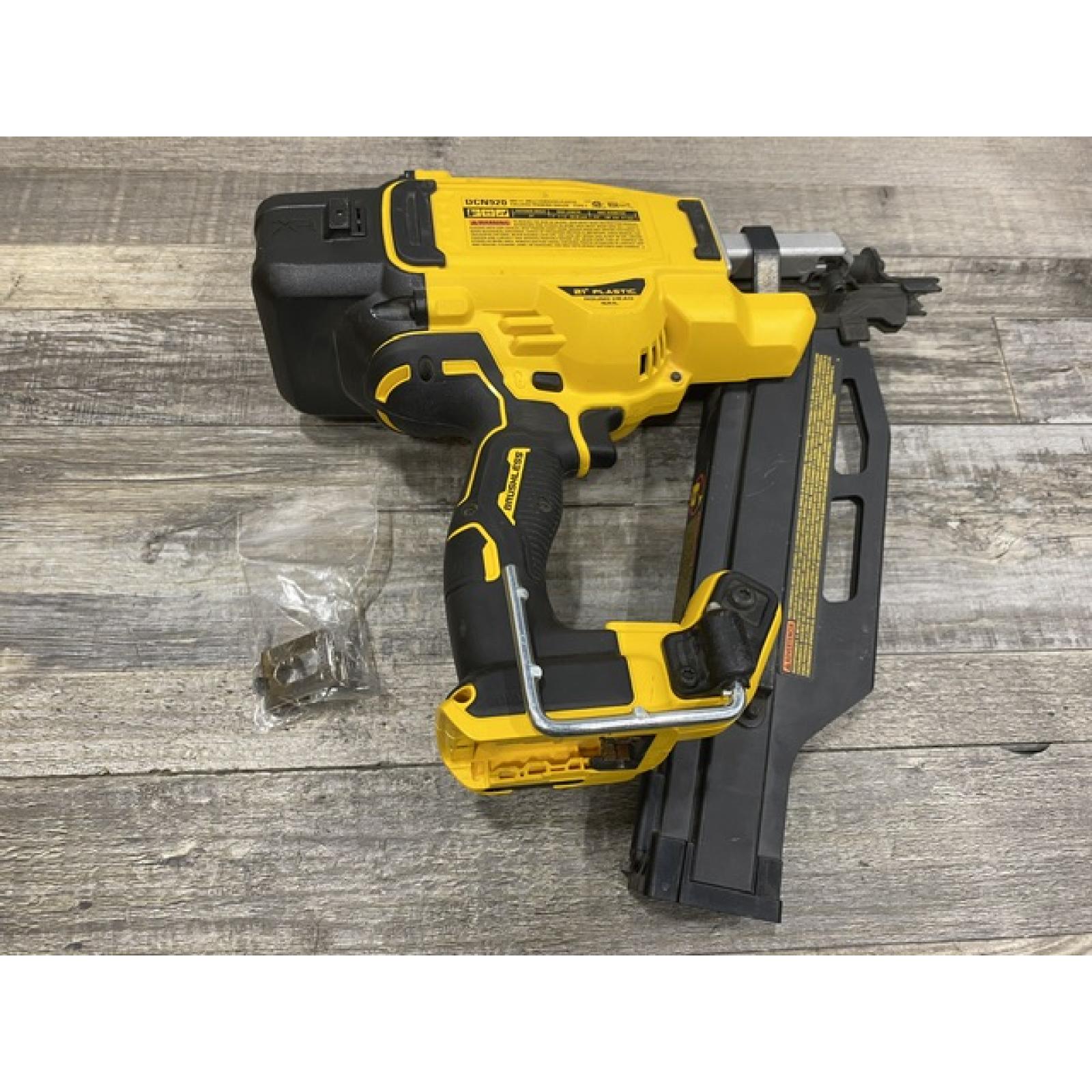 AS-IS DEWALT 20-Volt 21° Cordless Framing Nailer (Tool-Only)