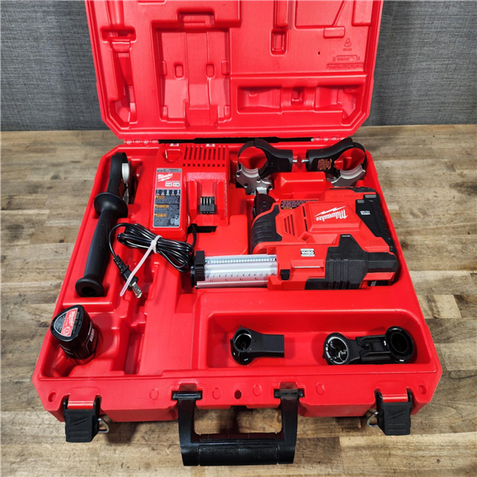 HOUSTON LOCATION - AS-IS Milwaukee M12 12-Volt Lithium-Ion Cordless HammerVac Universal Dust Extractor Kit W/(2) Batteries  Charger & Case