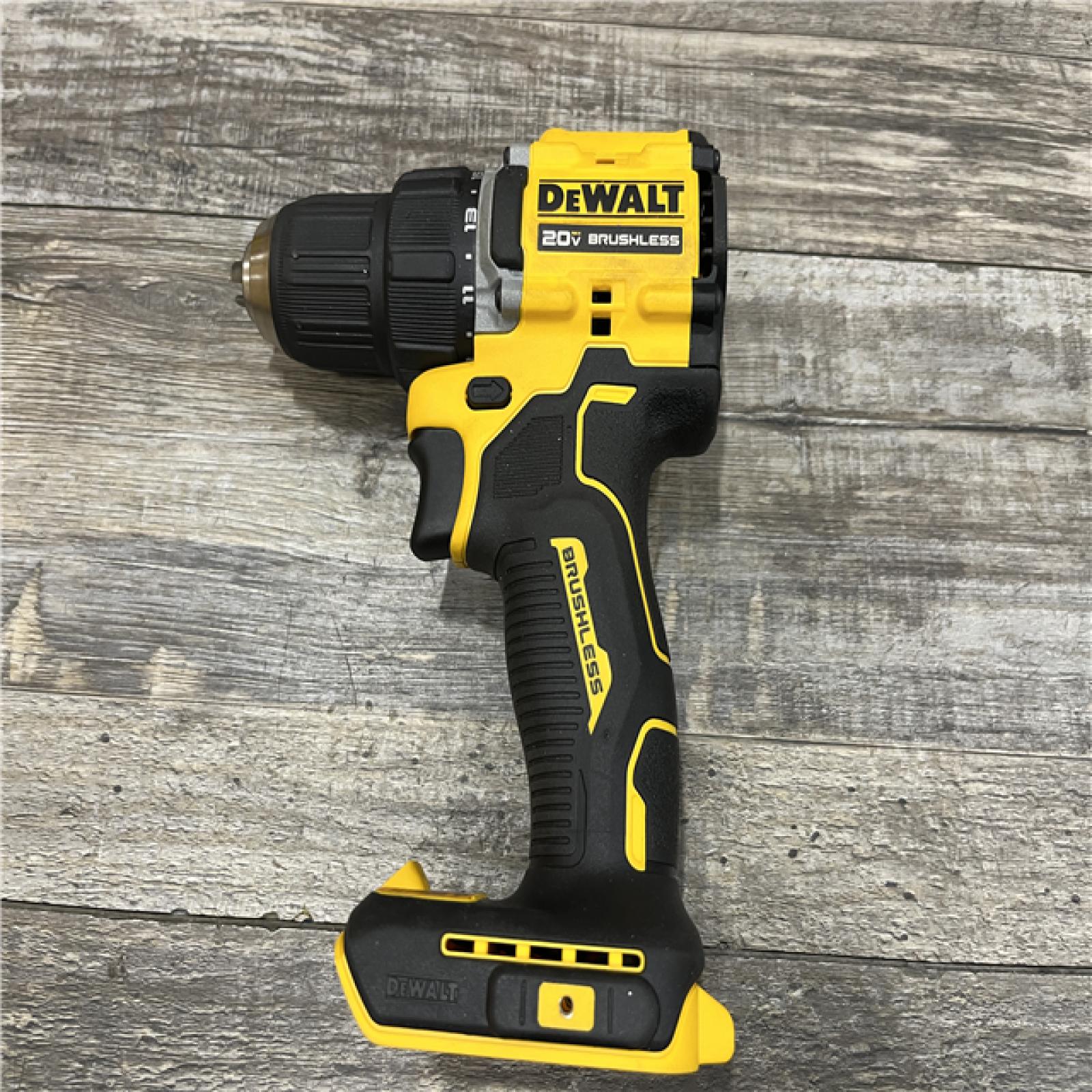 AS-IS DEWALT Atomic 20V Lithium-Ion Cordless Compact 1/2 in. Drill/Driver Kit