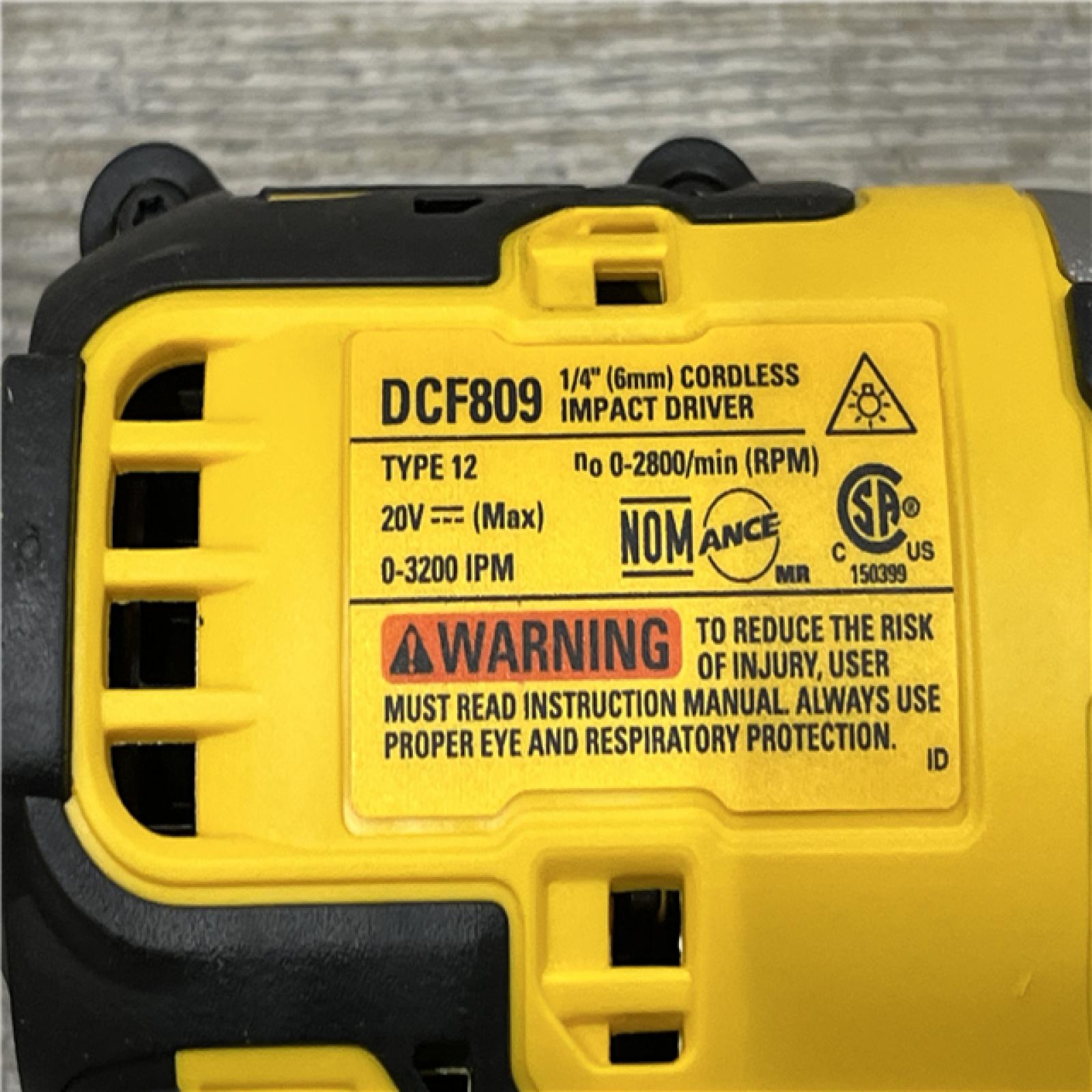 AS-IS DEWALT ATOMIC 20-Volt MAX Lithium-Ion Cordless Combo Kit