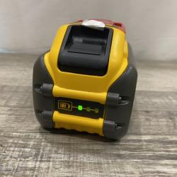 AS-IS DEWALT 20V/60V MAX FLEXVOLT Lithium-Ion 9.0Ah Battery and Charger Starter Kit