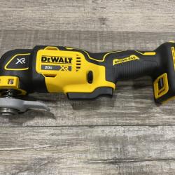 AS-IS DEWALT 20V MAX XR Cordless Brushless 3-Speed Oscillating Multi Tool Kit