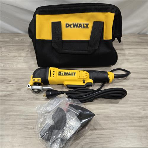 LIKE NEW! - DeWalt 3 Amps Corded Oscillating Multi-Tool Kit