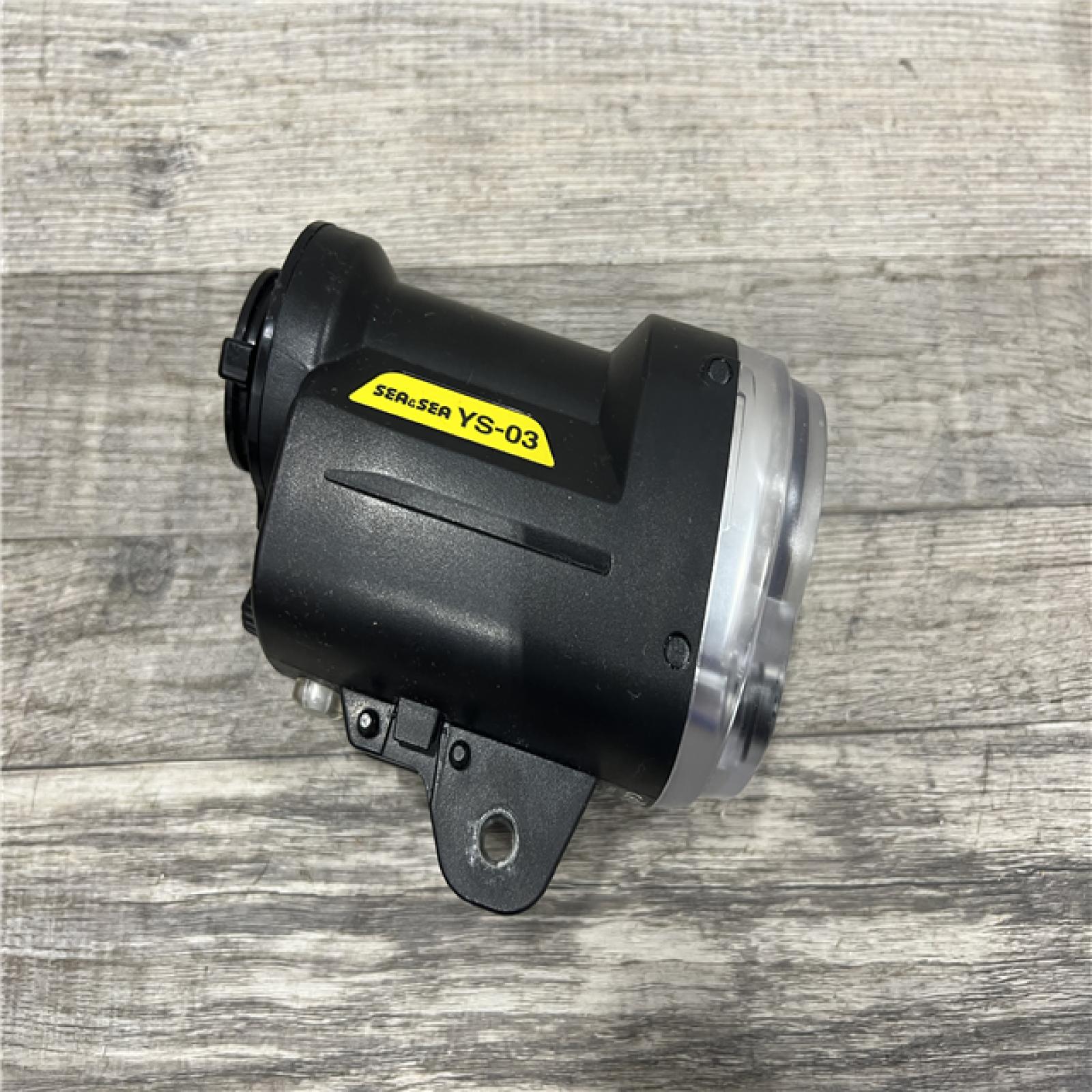 AS-IS Sea & Sea YS-03 Strobe Light Head