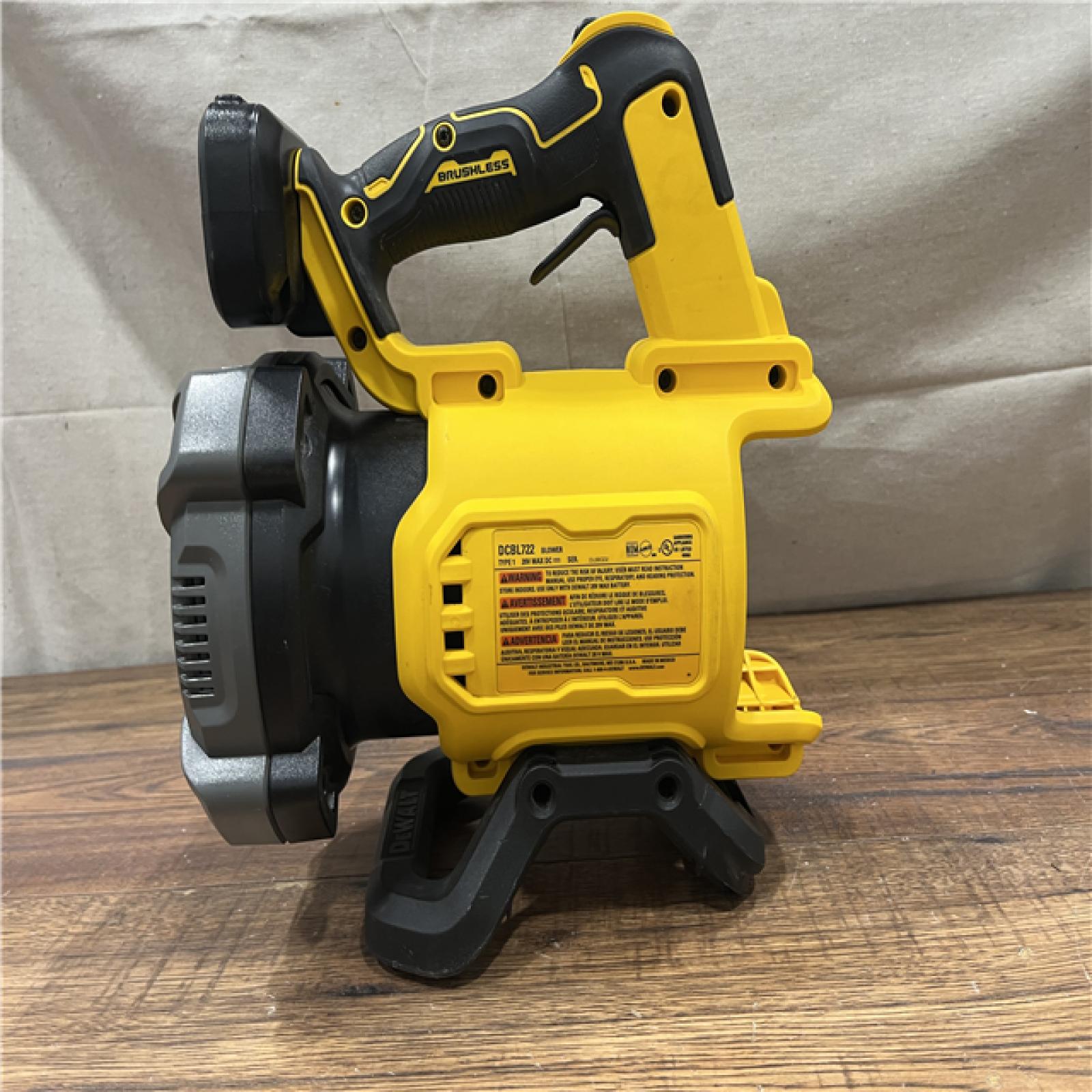 AS-IS DEWALT 20V MAX 125 MPH 450 CFM Brushless Cordless Battery Powered Blower (Tool Only)