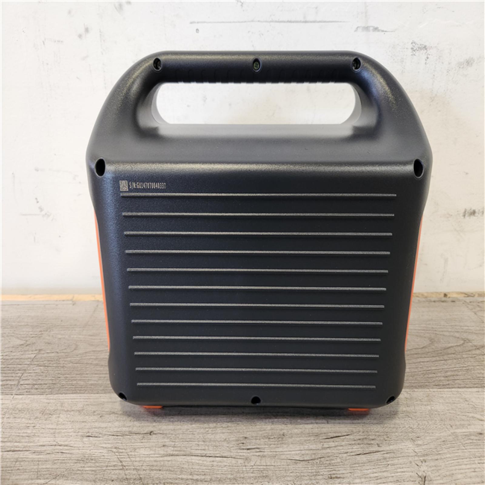 Phoenix Location LIKE NEW Jackery Explorer 880, 880Wh/1000W Model No: Explorer 880