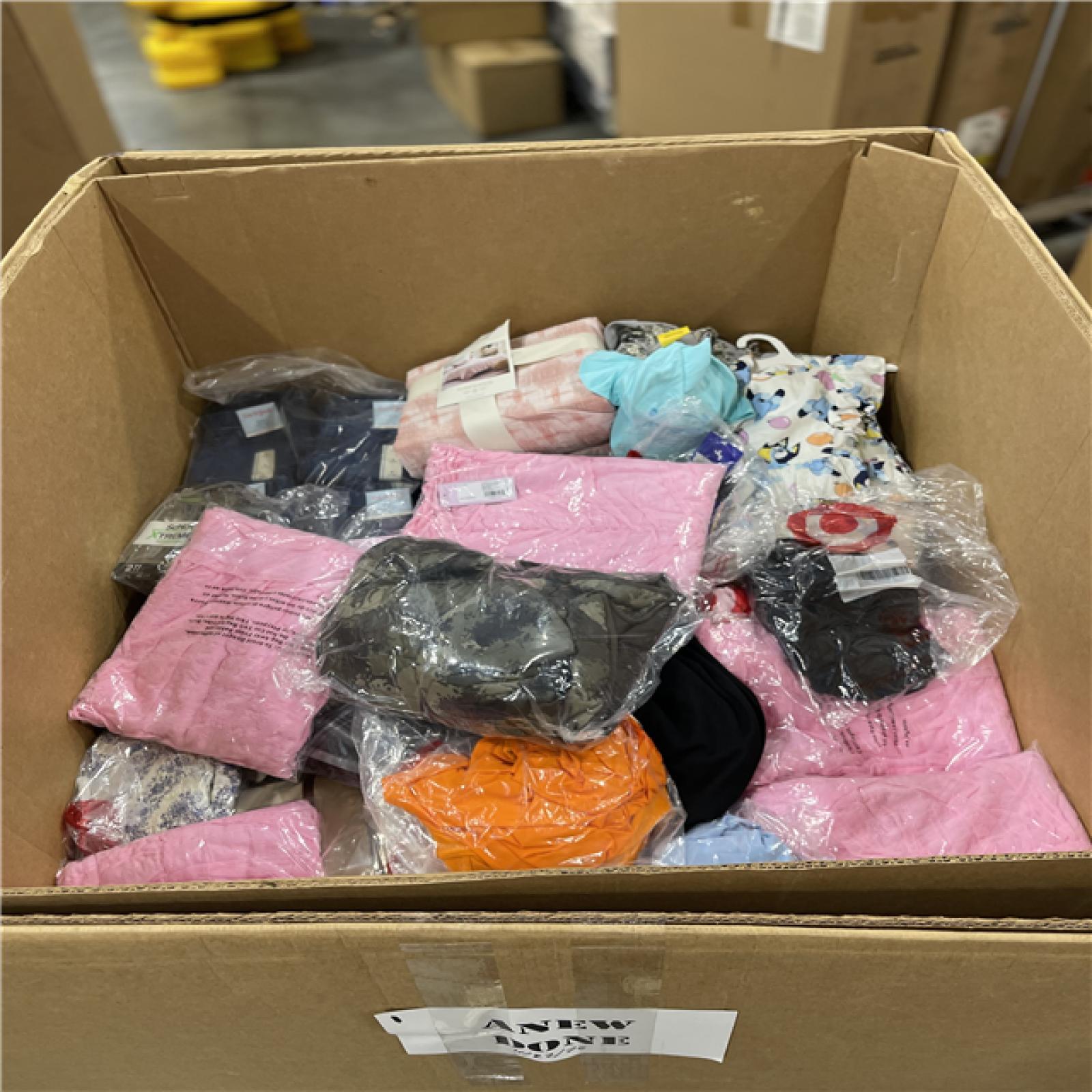 DALLAS LOCATION- NEW!- BULLSEYE MIXED PALLET