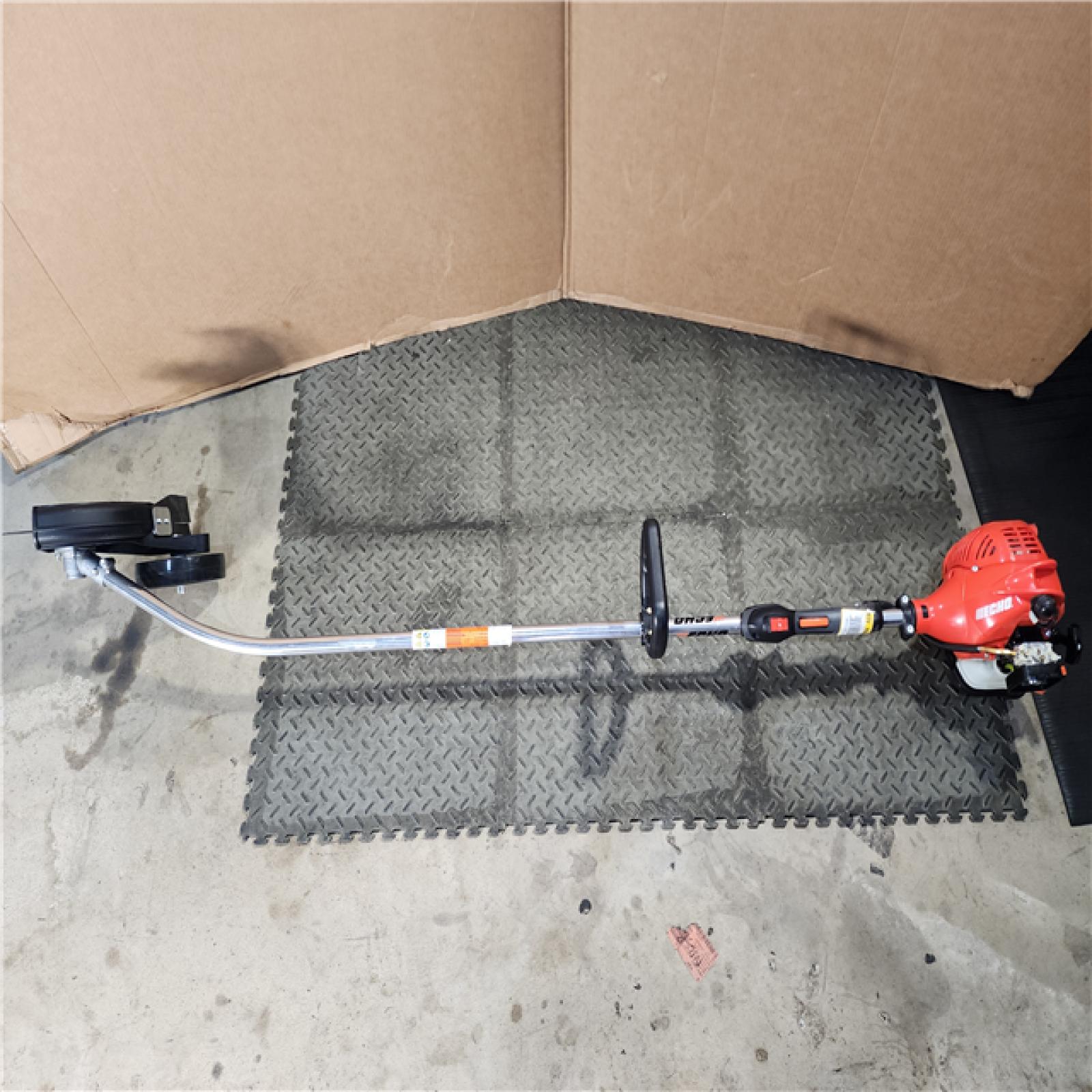 HOUSTON LOCATION - AS-IS ECHO 21.2 cc Gas 2-Stroke Lawn Edger