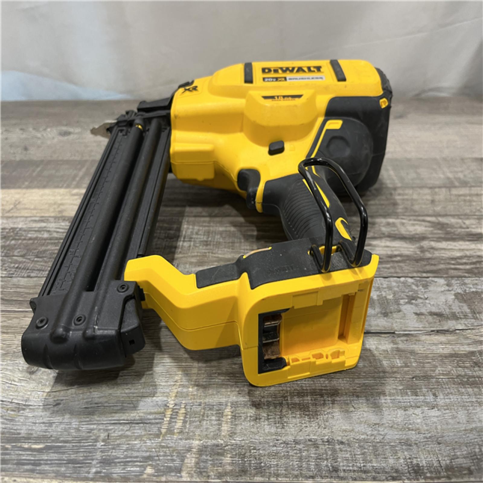 AS-IS DEWALT 20V MAX XR Lithium-Ion Electric Cordless 18-Gauge Brad Nailer (Tool Only)