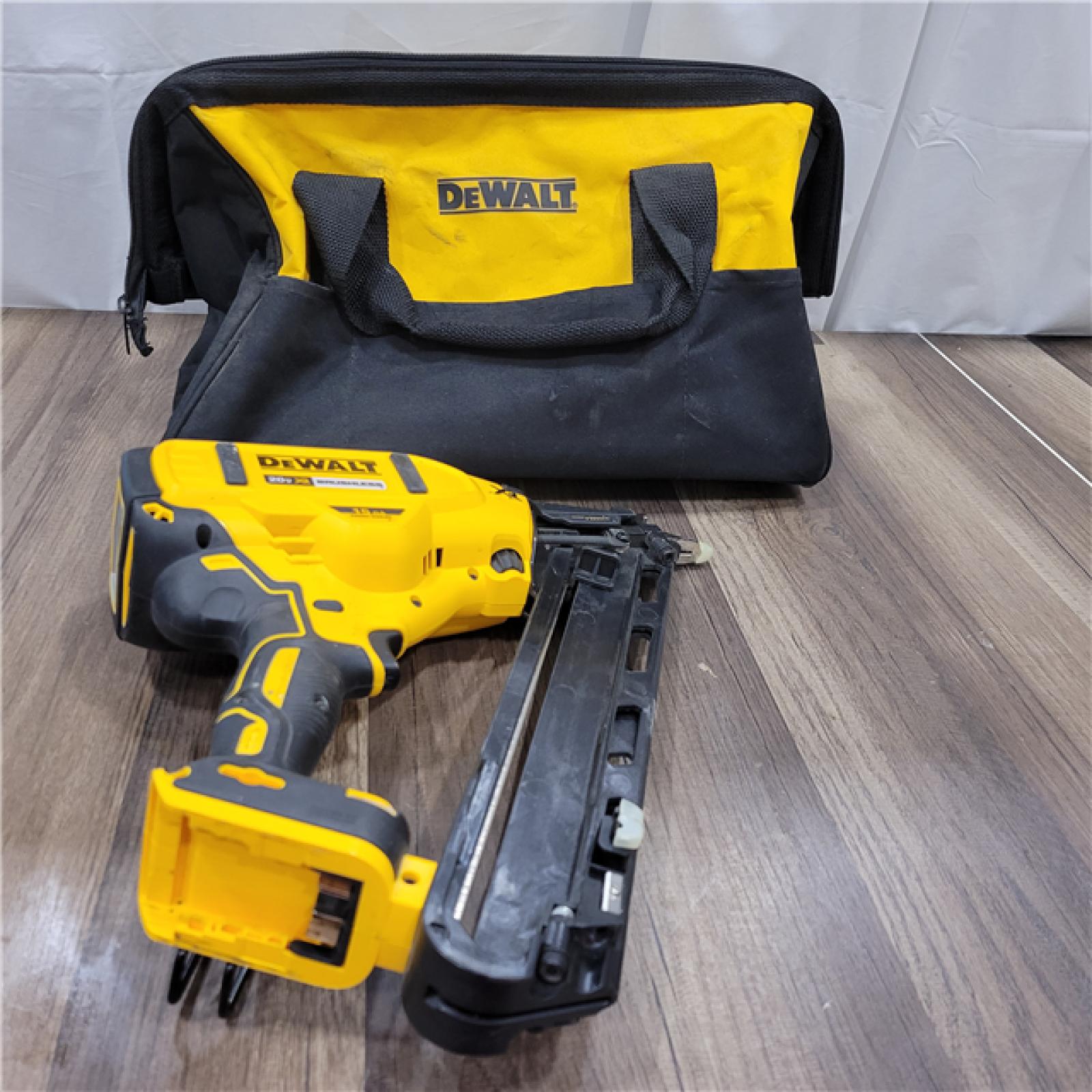 AS-IS DEWALT  Cordless 20V MAX XR Angled Finish Nailer (Tool Only)
