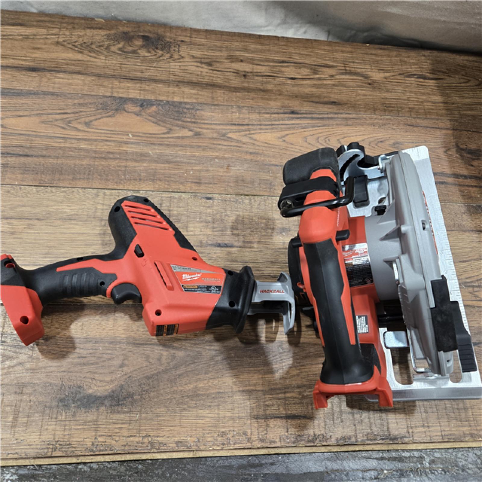 GOOD- Milwaukee M18 18-Volt Lithium-Ion Brushless Cordless Combo Kit (4-Tool) with 2-Batteries, 1-Charger and Tool Bag