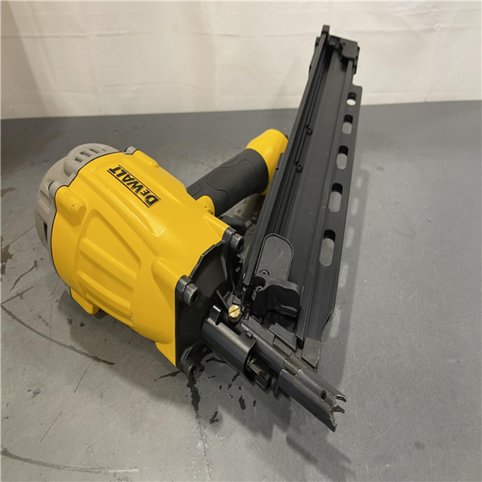 AS-IS - DeWalt Pneumatic 21-Degree Collated Corded Framing Nailer