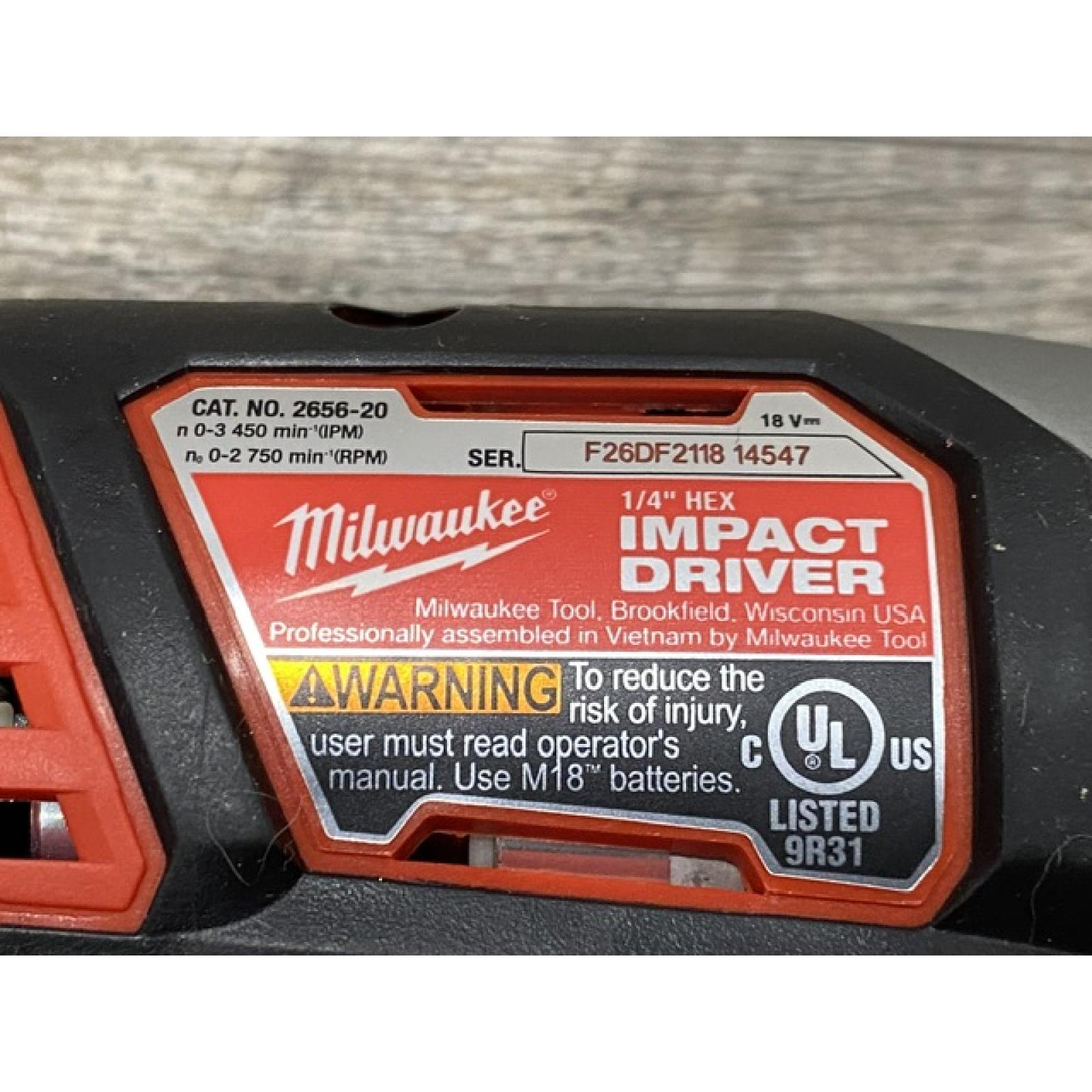 AS-IS Milwaukee 18V Lithium-Ion Cordless Drill Driver/Impact Driver Combo Kit