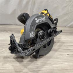 AS-IS DeWalt FLEXVOLT 60V MAX Lithium-Ion Cordless 7-1/4 in. Wormdrive Style Circular Saw Kit
