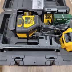 GOOD DEWALT Laser Croix Compact Dewalt Xr 18V Faisceaux Verts - 1 Batteries 2.0 Ah - DCLE34021D1-QW
