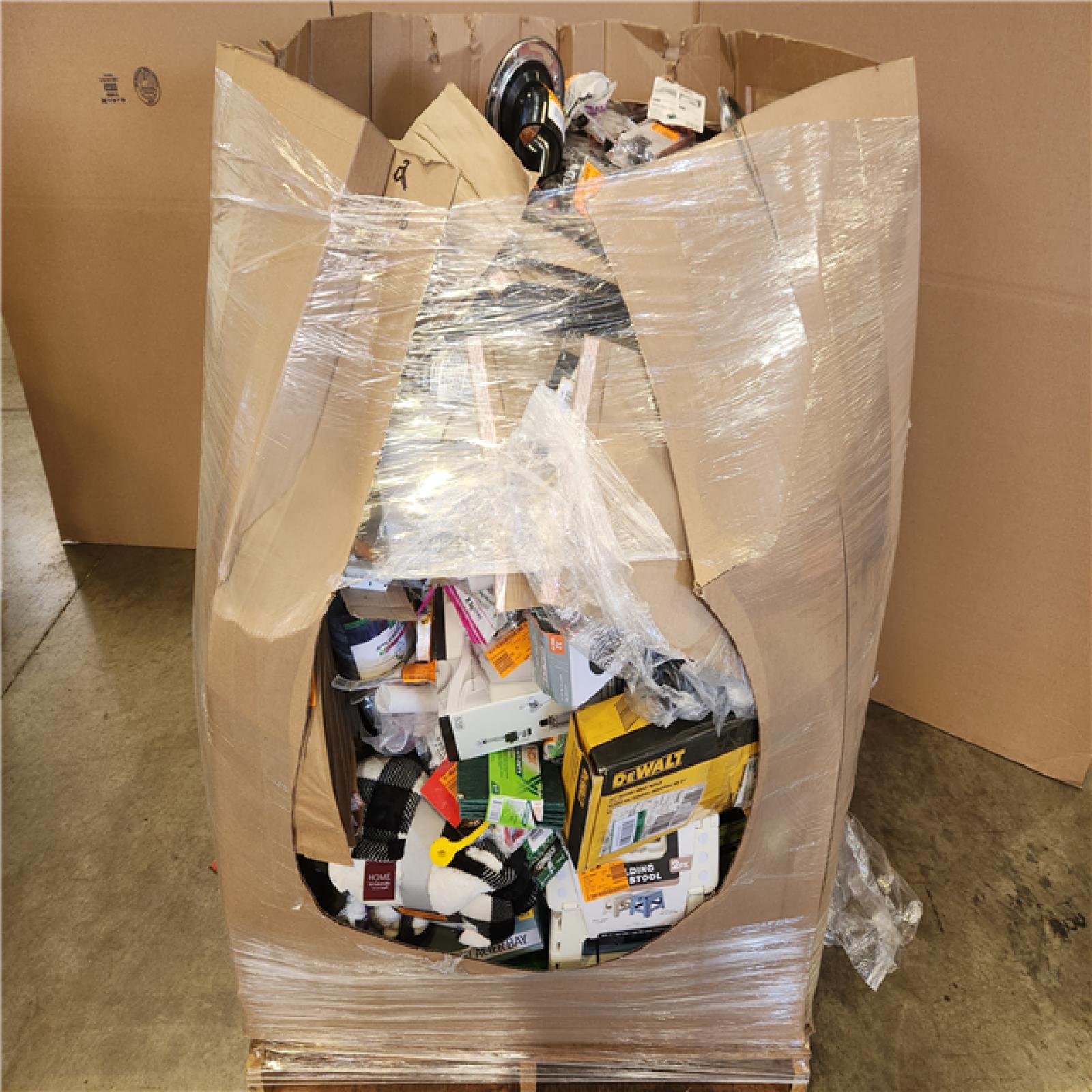 Phoenix AS-IS Mixed Home Improvement Pallet