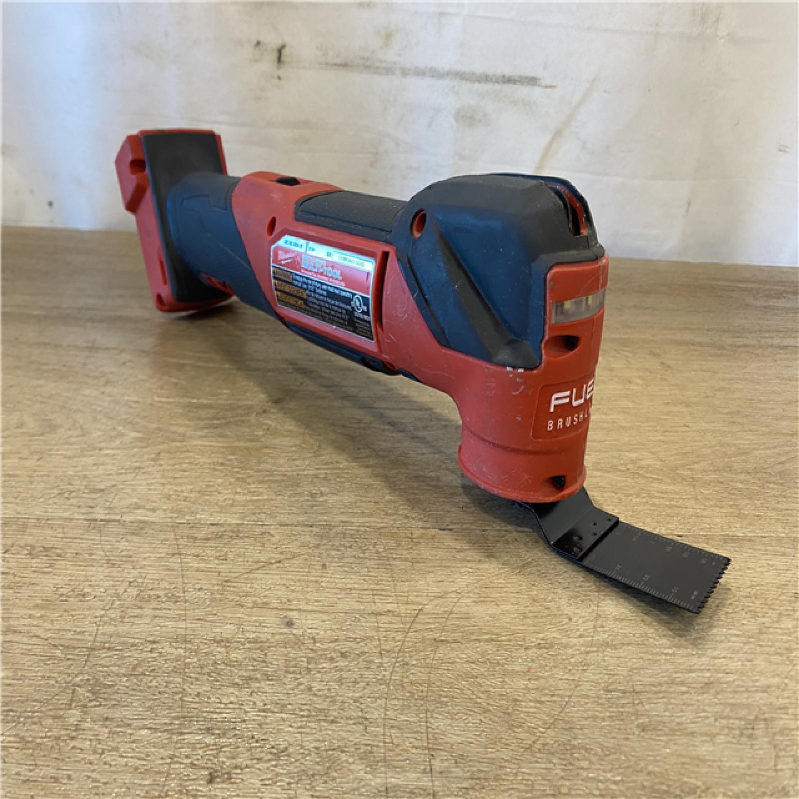 AS-IS Milwaukee FUEL 18V Lithium-Ion Cordless Brushless Oscillating Multi-Tool (Tool-Only)
