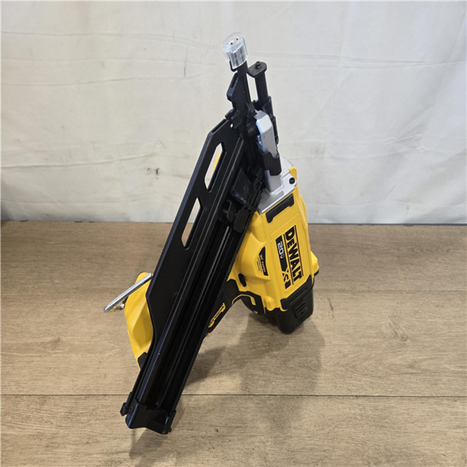 AS-IS DEWALT 20V 30 Degree Cordless Framing Nailer (Tool-Only)