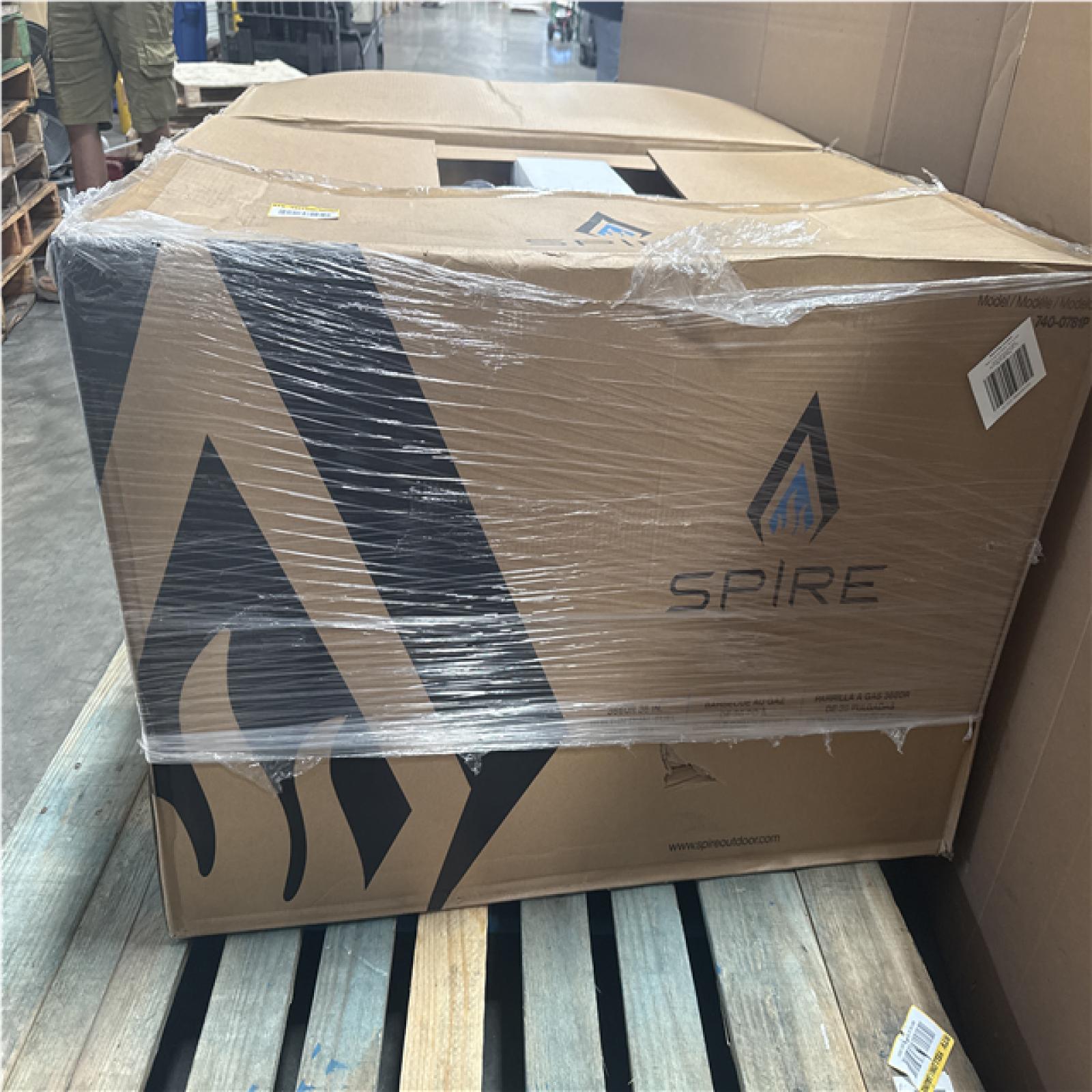 CALIFORNIA AS IS SPIRE3660R DUAL FUEL GAS GRILL
